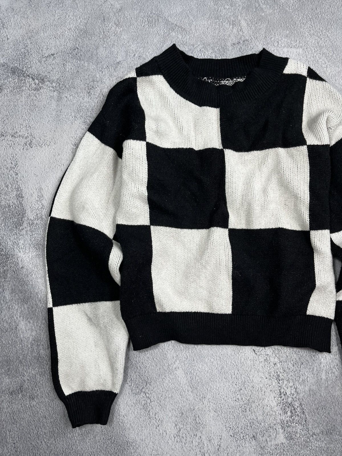 Japanese Brand × Vintage Vintage Y2K Japanese check sweater opium size S Size S / US 4 / IT 40 - 2 Thumbnail