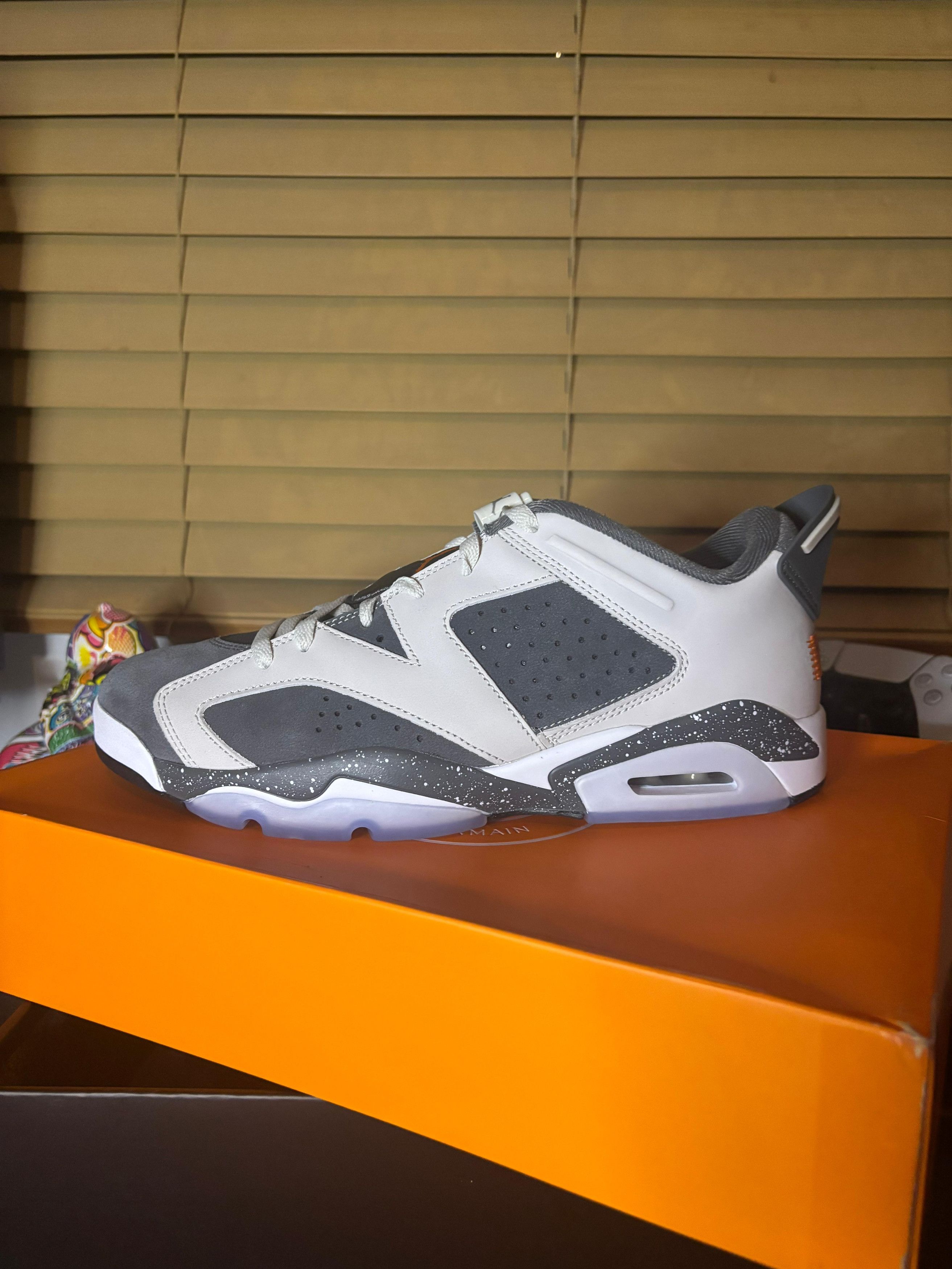 Jordan Brand Air Jordan 6 Retro Low PSG (2023) Size US 11 / EU 44 - 8 Thumbnail
