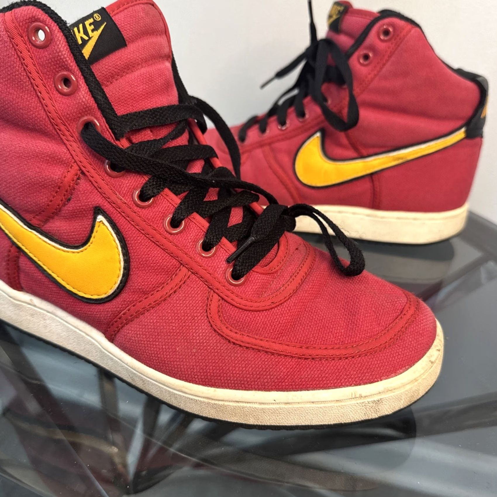 Nike VINTAGE Nike Vandal Hi Canvas Varsity Red & Yellow Athletic Sneaker 308852-671 Rare 2004 Men’s 9 Size US 9 / EU 42 - 3 Thumbnail