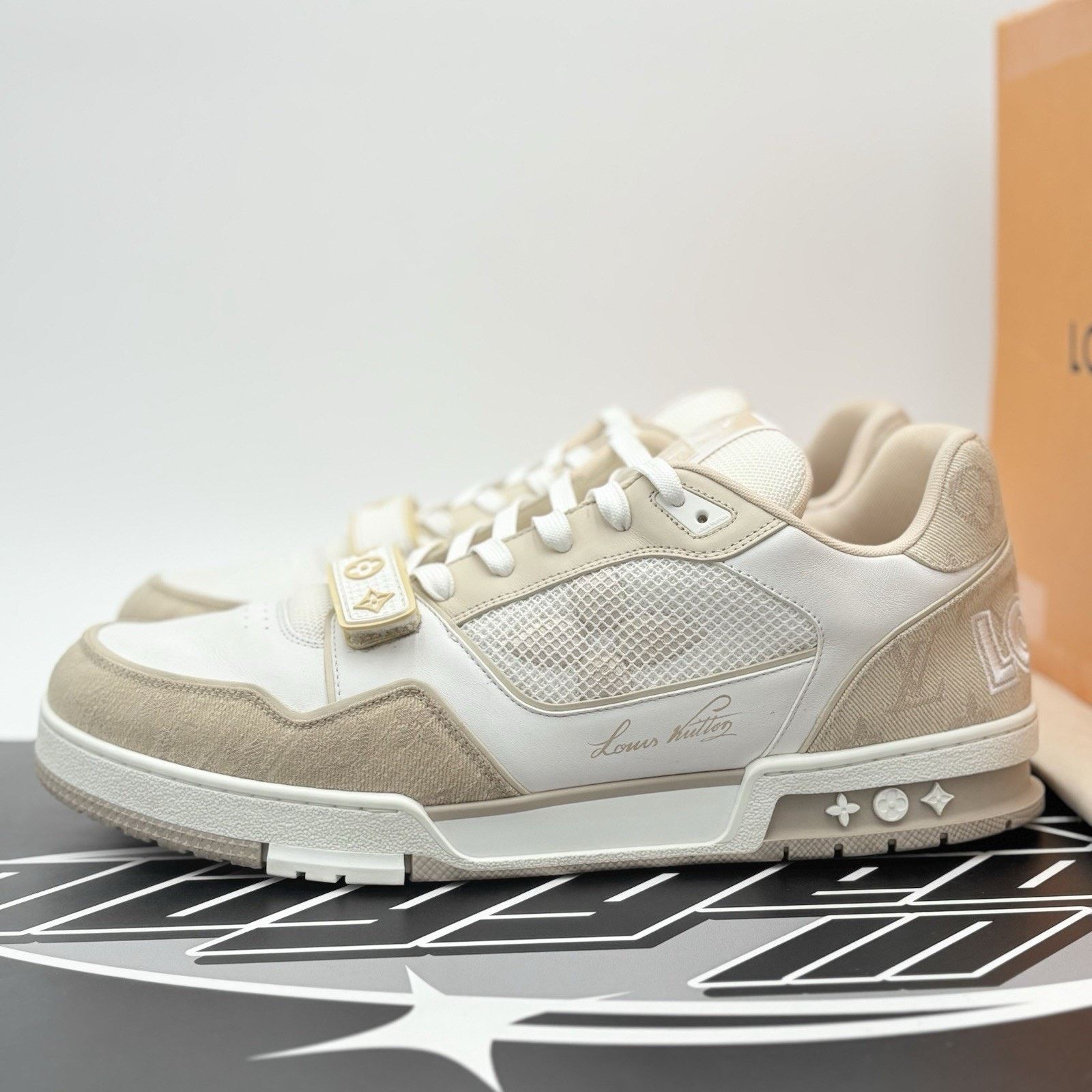 Louis Vuitton 13-13.5 Louis Vuitton Trainer Strap ' Beige ' | GREAT COND! Size US 13 / EU 46 - 1 Thumbnail