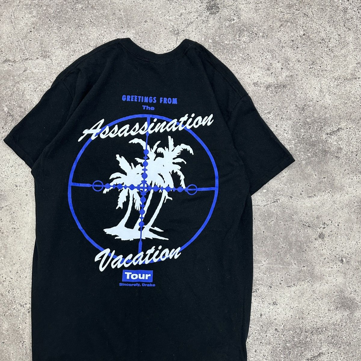 Drake Drake Cold Blood Assassination Vacation Tour tee rap y2k og Size US L / EU 52-54 / 3 - 3 Thumbnail