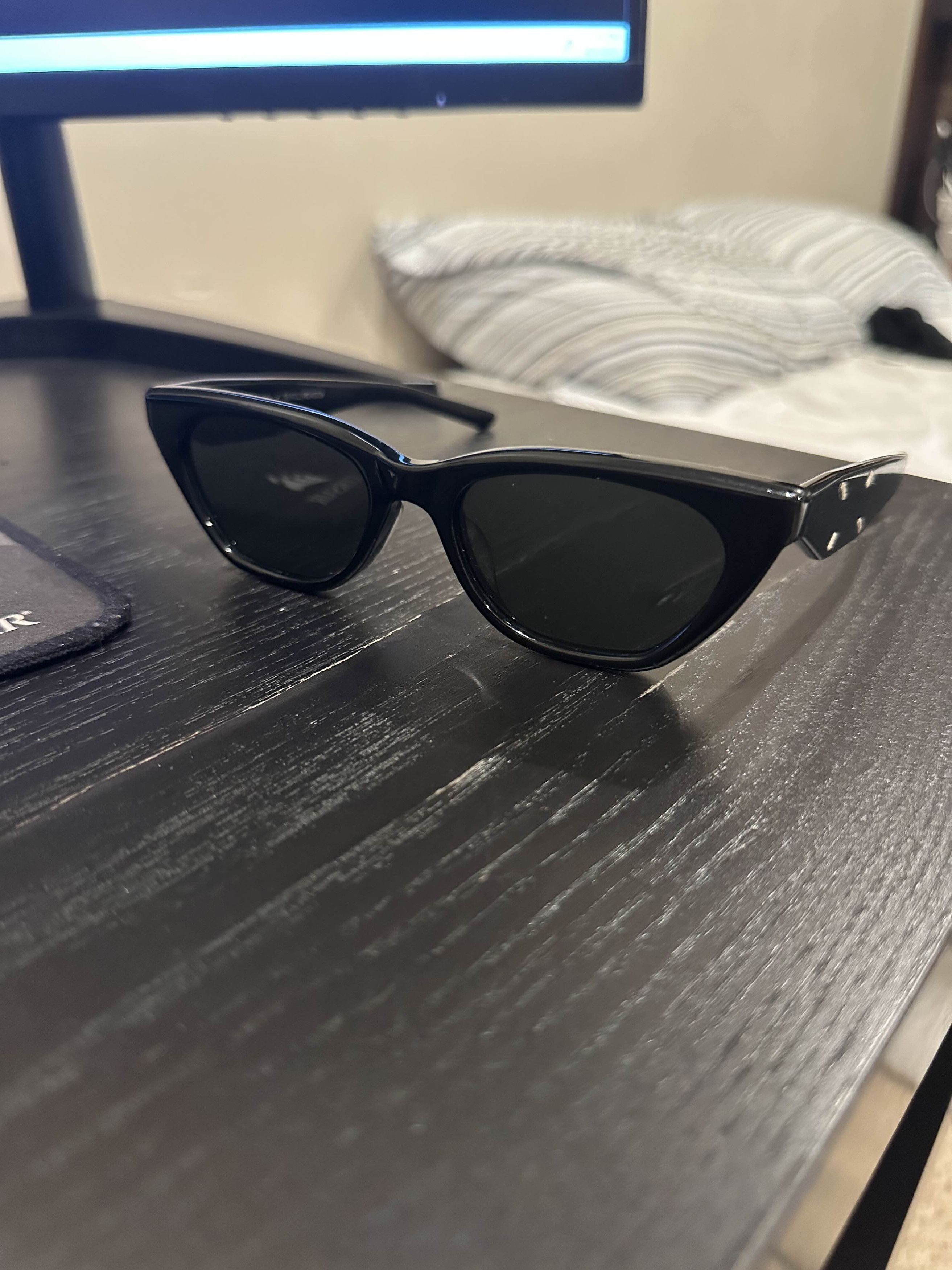 小物 Gentle Monster x Maison Margiela MM208 Gentle Monster Maison Margiela Sunglasses Black Gray (MM208