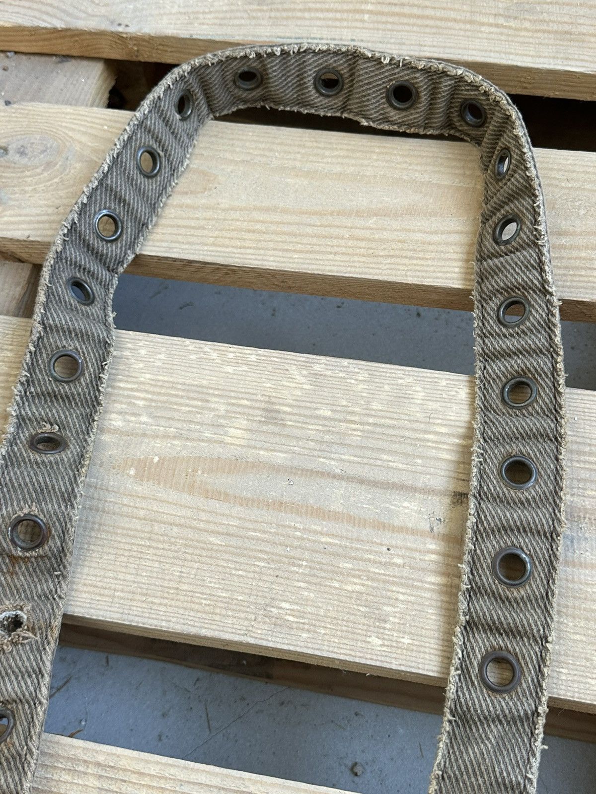 If Six Was Nine Vintage Beige Worn Belt Size ONE SIZE - 4 Thumbnail