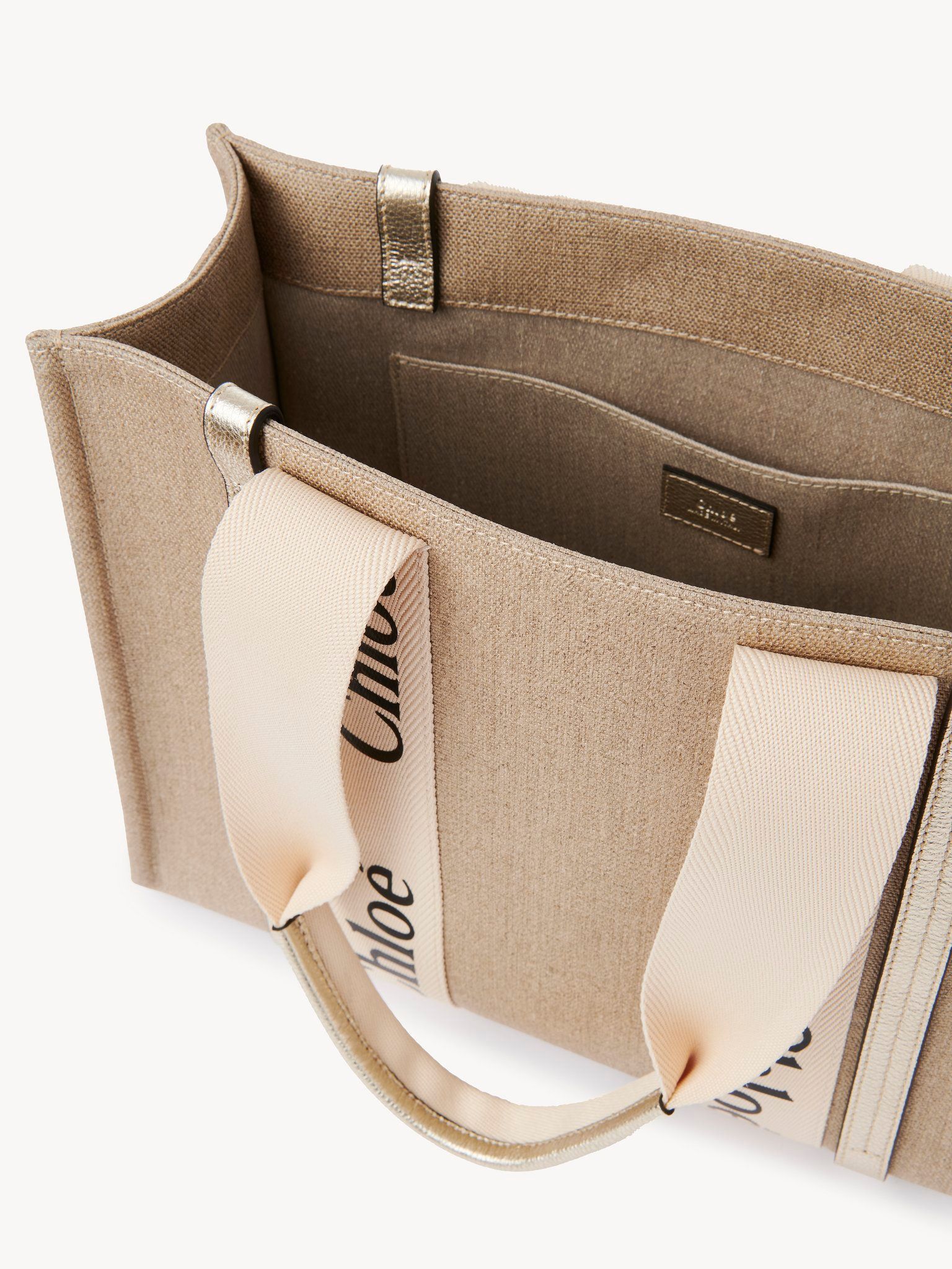 Chloe o1loc1c10425 Size: OS / Woody Medium Tote Bag in Light Gold Size ONE SIZE - 6 Thumbnail