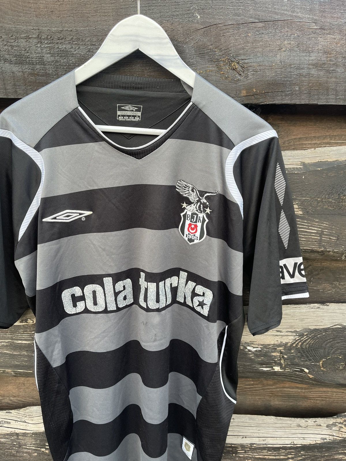 Umbro × Vintage Umbro Besiktas #58 Ugur vintage soccer jersey Size US XL / EU 56 / 4 - 7 Thumbnail