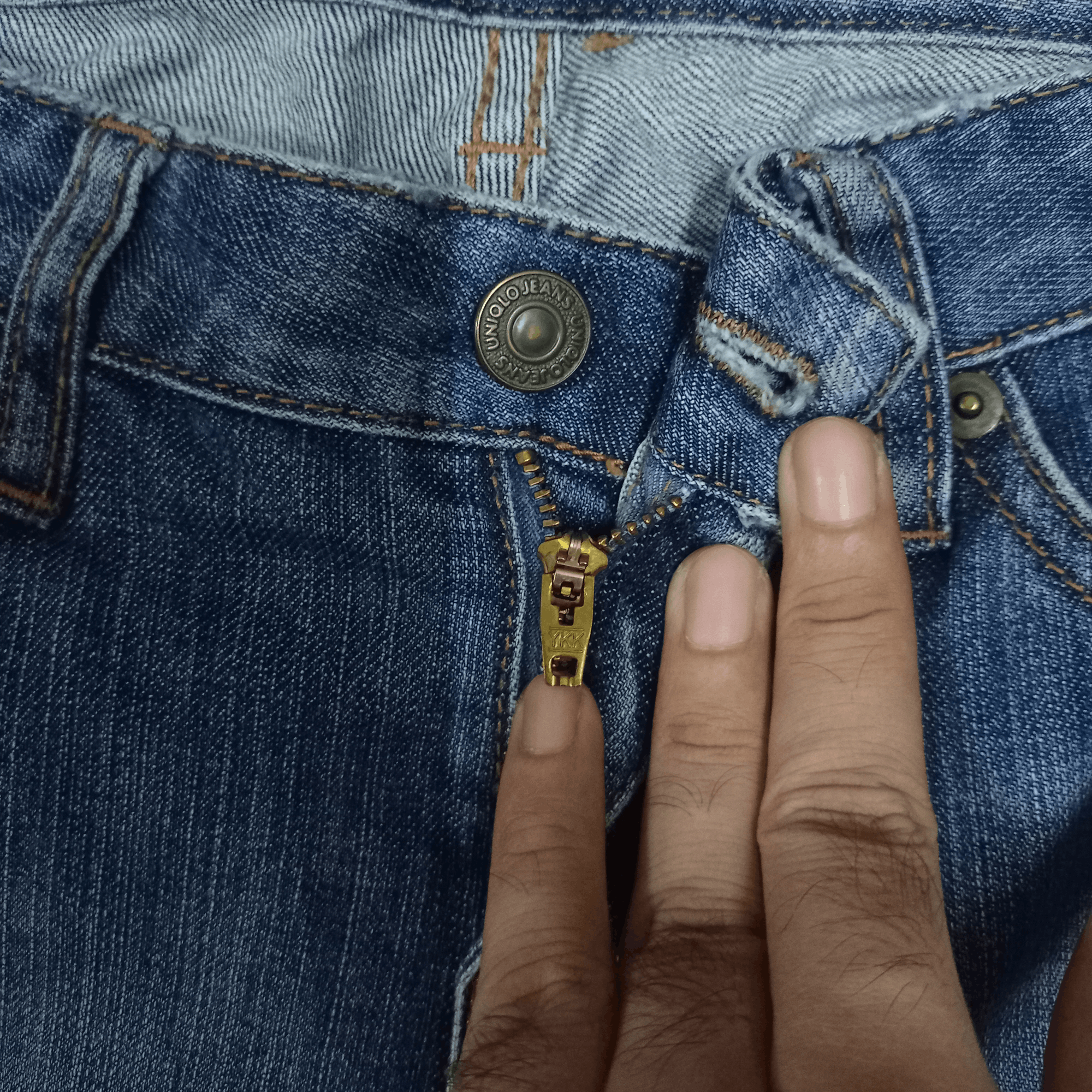 Japanese Brand × Uniqlo Vintage Japanese Uniqlo Blue Wash Ripped Flare Jeans 27x30 Size US 27 - 3 Thumbnail
