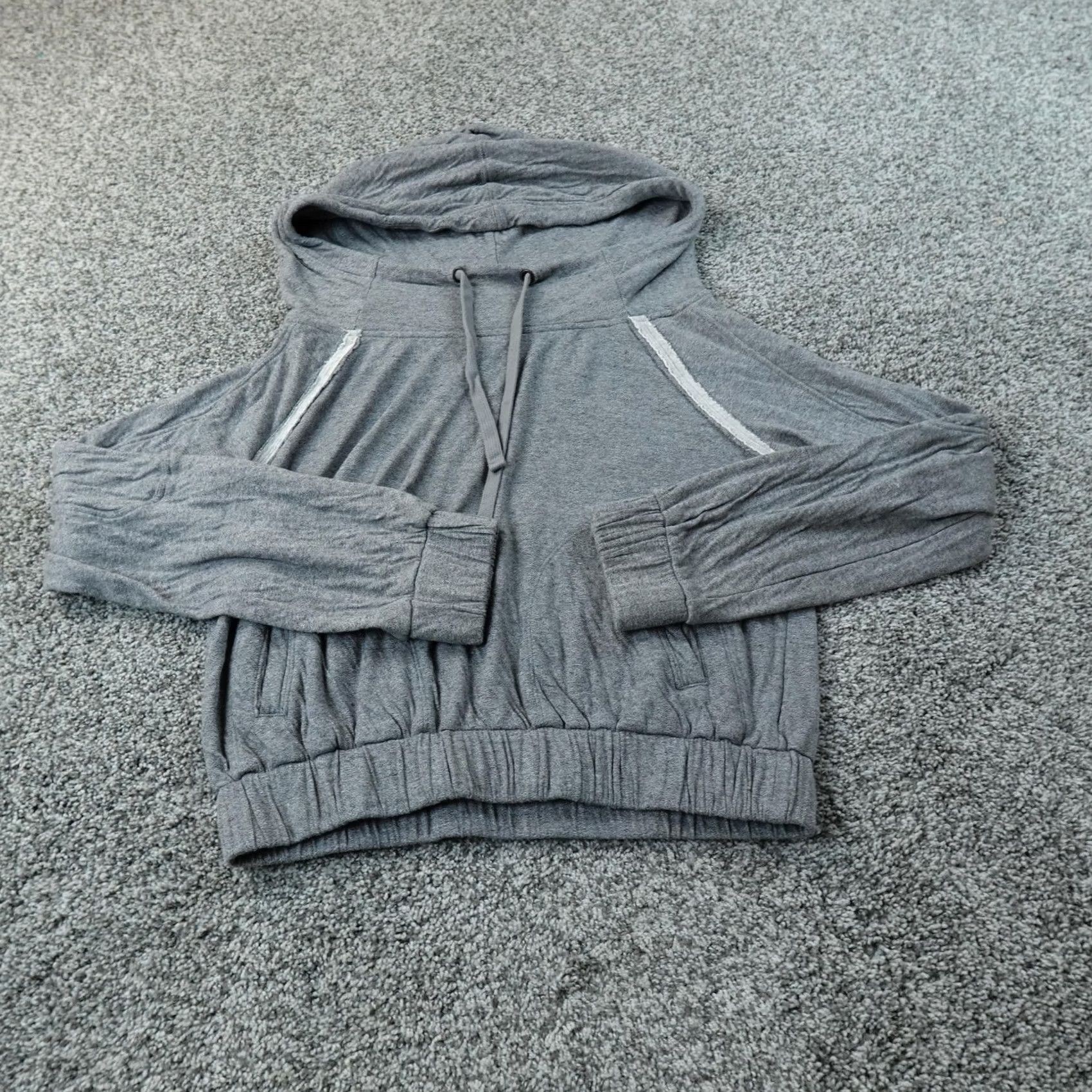 Free People Free People Hoodie Womens XS Gray Lightweight Pullover Cropped Sweatshirt Top Size XS / US 0-2 / IT 36-38 - 2 Thumbnail