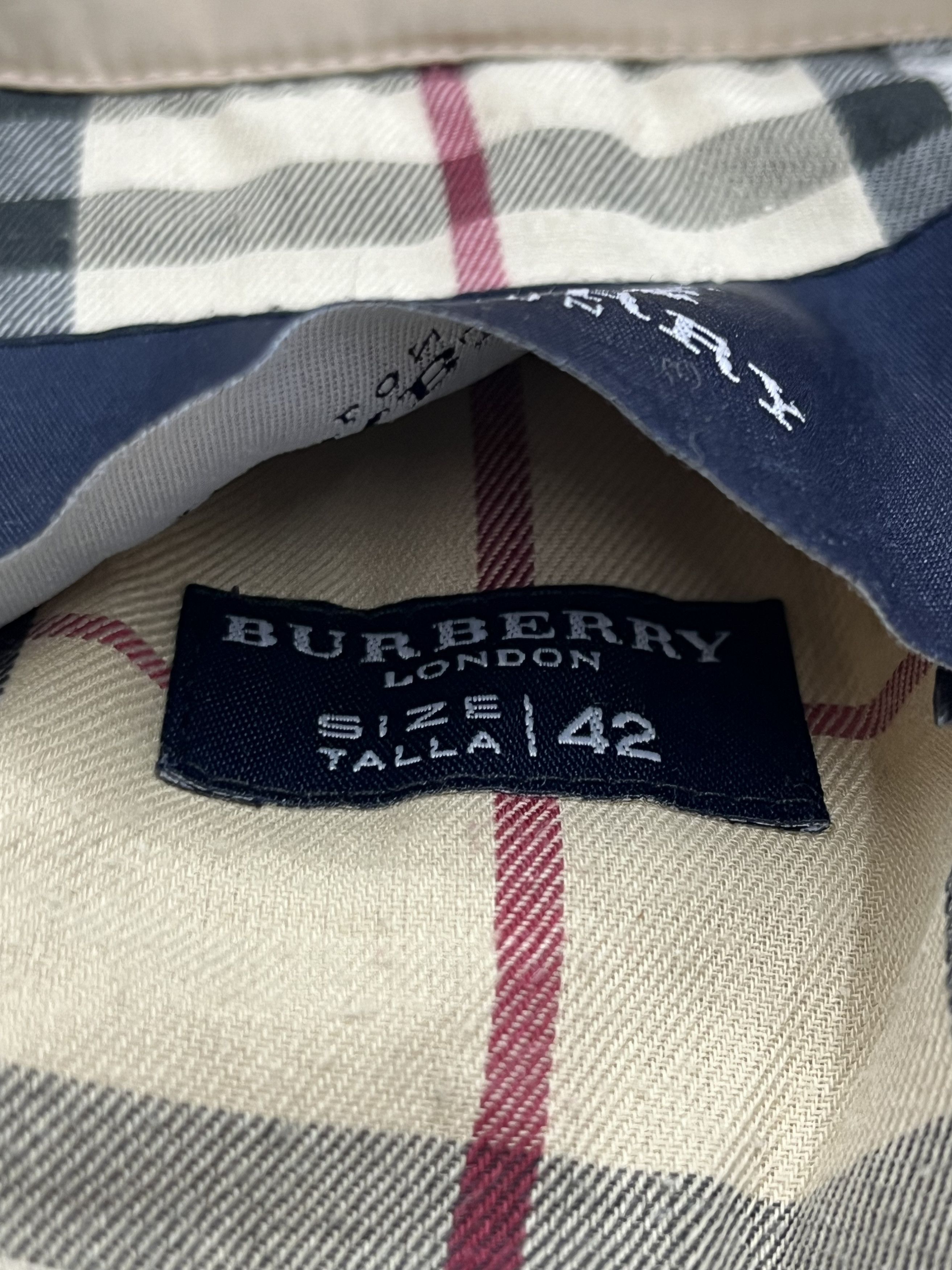 Burberry Burberry Quilted Jacket Beige Size M / US 6-8 / IT 42-44 - 4 Thumbnail
