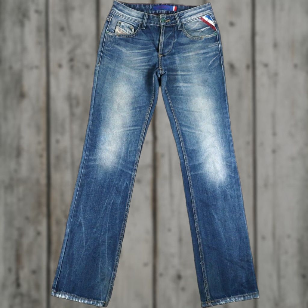Diesel Diesel Jeans Slim Straight 29x33.5 Blue Denim Button Fly Italy Men Regular Size US 29 - 1 Thumbnail