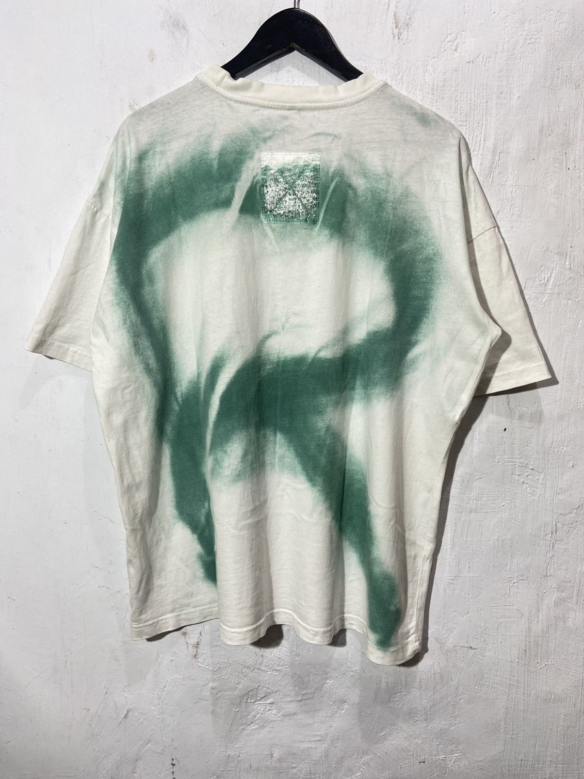 Arts & Science Omnes Brandalised ™️ Banksy Art Tshirt White Size US XL / EU 56 / 4 - 7 Thumbnail