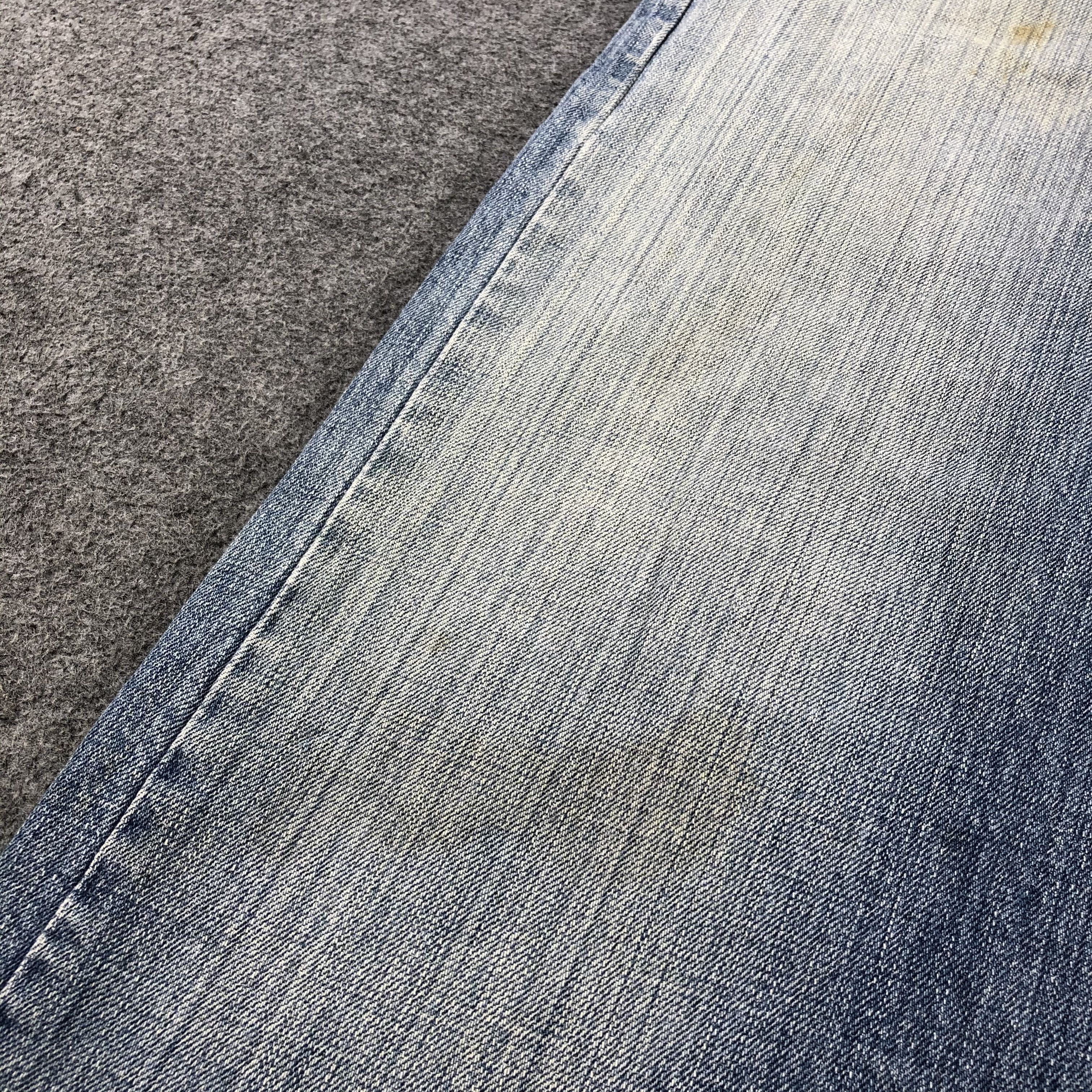 Levi's Vintage Blue Wash Levis 569 Jeans-J2286 Size US 35 - 8 Thumbnail