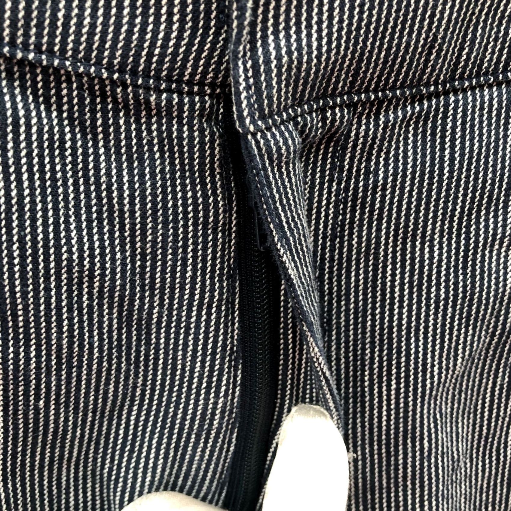 Uniqlo VINTAGE Uniqlo Linen Cotton Tapered Trouser Womens S Blue White Striped High Rise Size 28" / US 6 / IT 42 - 5 Thumbnail
