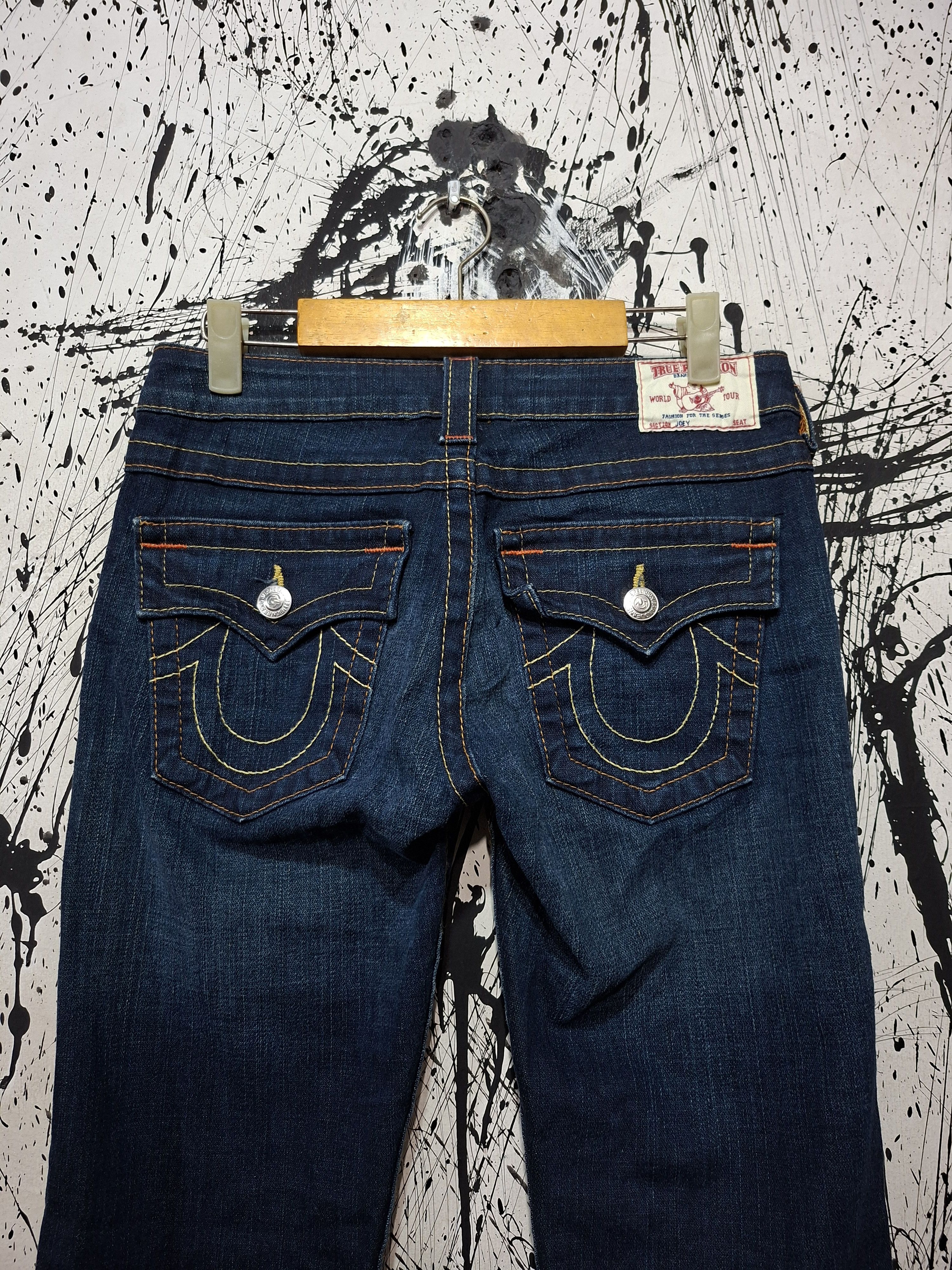 True Religion VINTAGE TRUE RELIGION JOEY FLARE JEANS Size 30" / US 8 / IT 44 - 6 Thumbnail