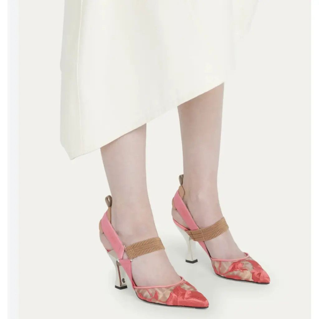 Fendi o1loc1c0824 Colibri in Pink Size US 10 / IT 40 - 2 Thumbnail