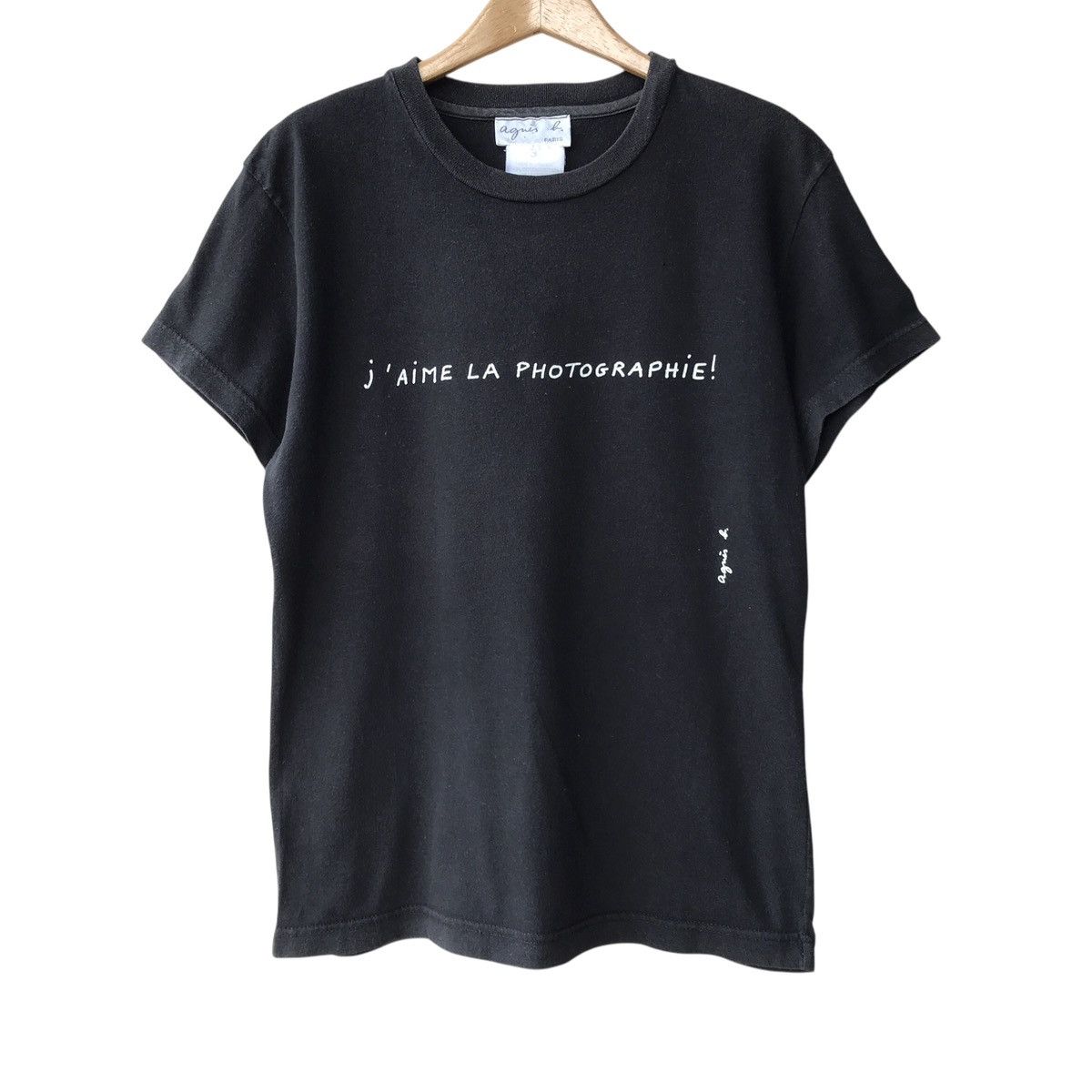 Designer × agnes b. Agnes B. Paris Photographie Small Logo Girls Youth Tee Size XS / US 0-2 / IT 36-38 - 1 Thumbnail