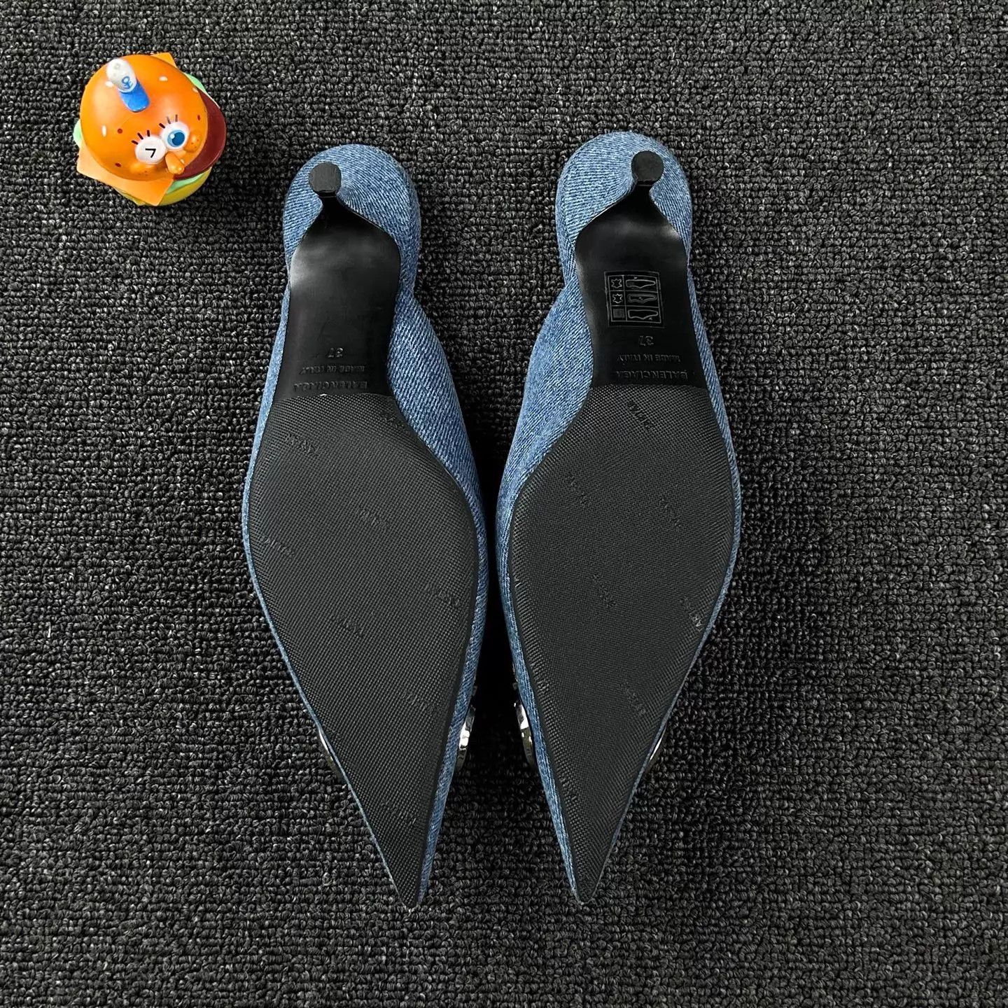 Balenciaga Balenciaga Denim Kitten Heel Pumps Double B Logo like new 37 Size US 6.5 / IT 36.5 - 6 Thumbnail