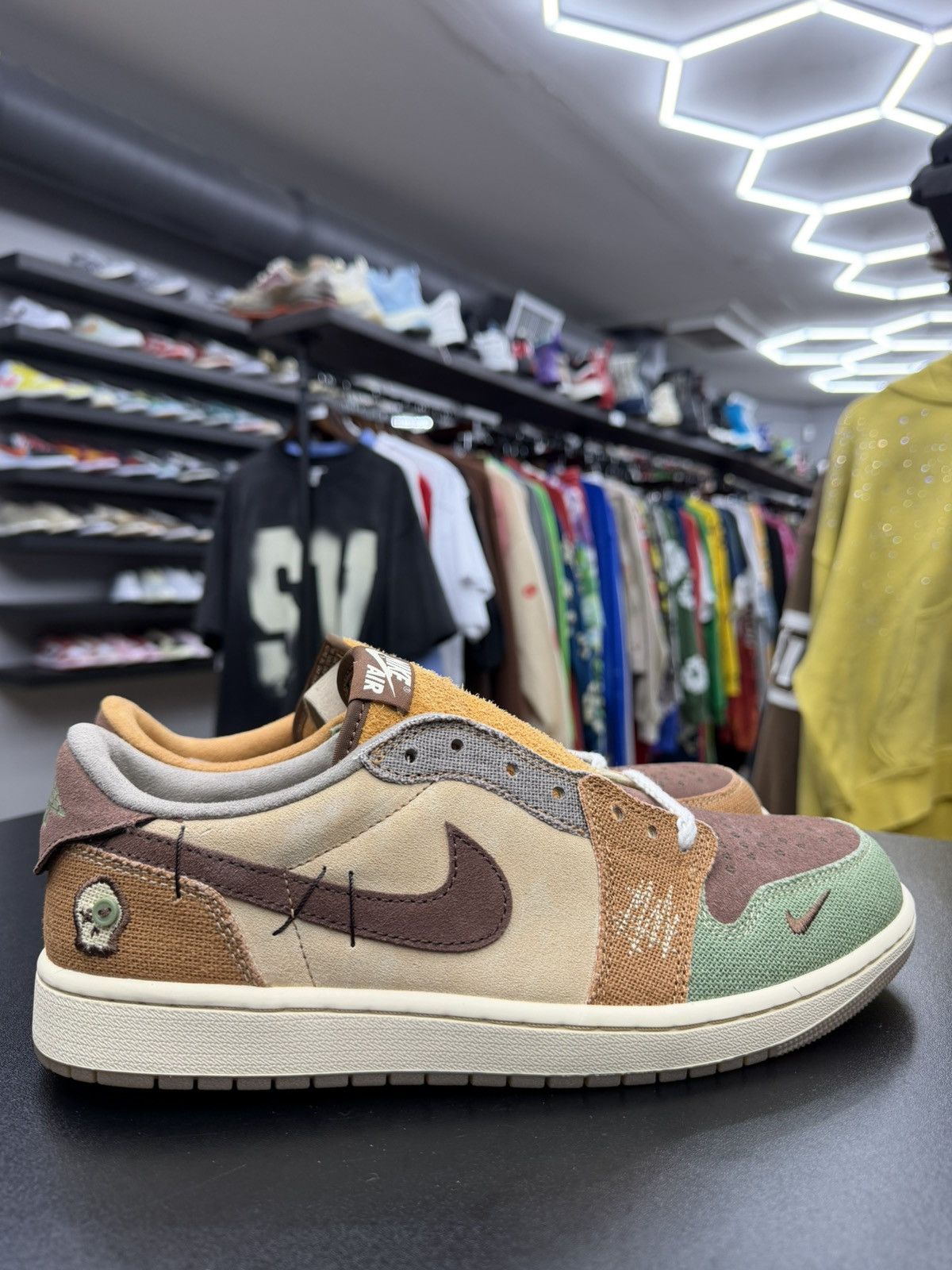 Jordan Brand Size 10.5 - Jordan 1 Retro Low Zion Williamson Voodoo Size US 10.5 / EU 43-44 - 3 Thumbnail