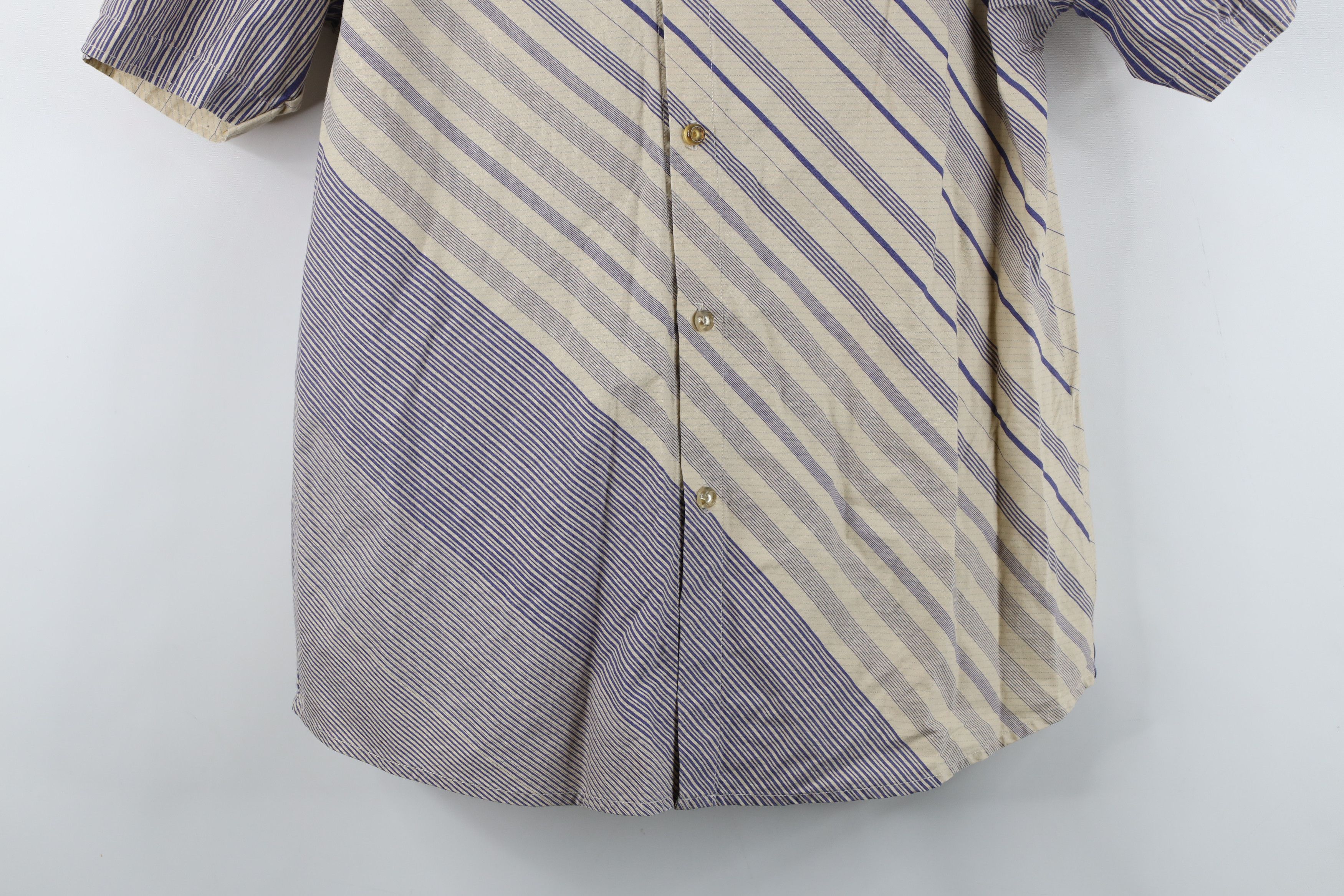 Vintage Vintage 90s Streetwear Block Short Sleeve Button Shirt Size US L / EU 52-54 / 3 - 3 Thumbnail