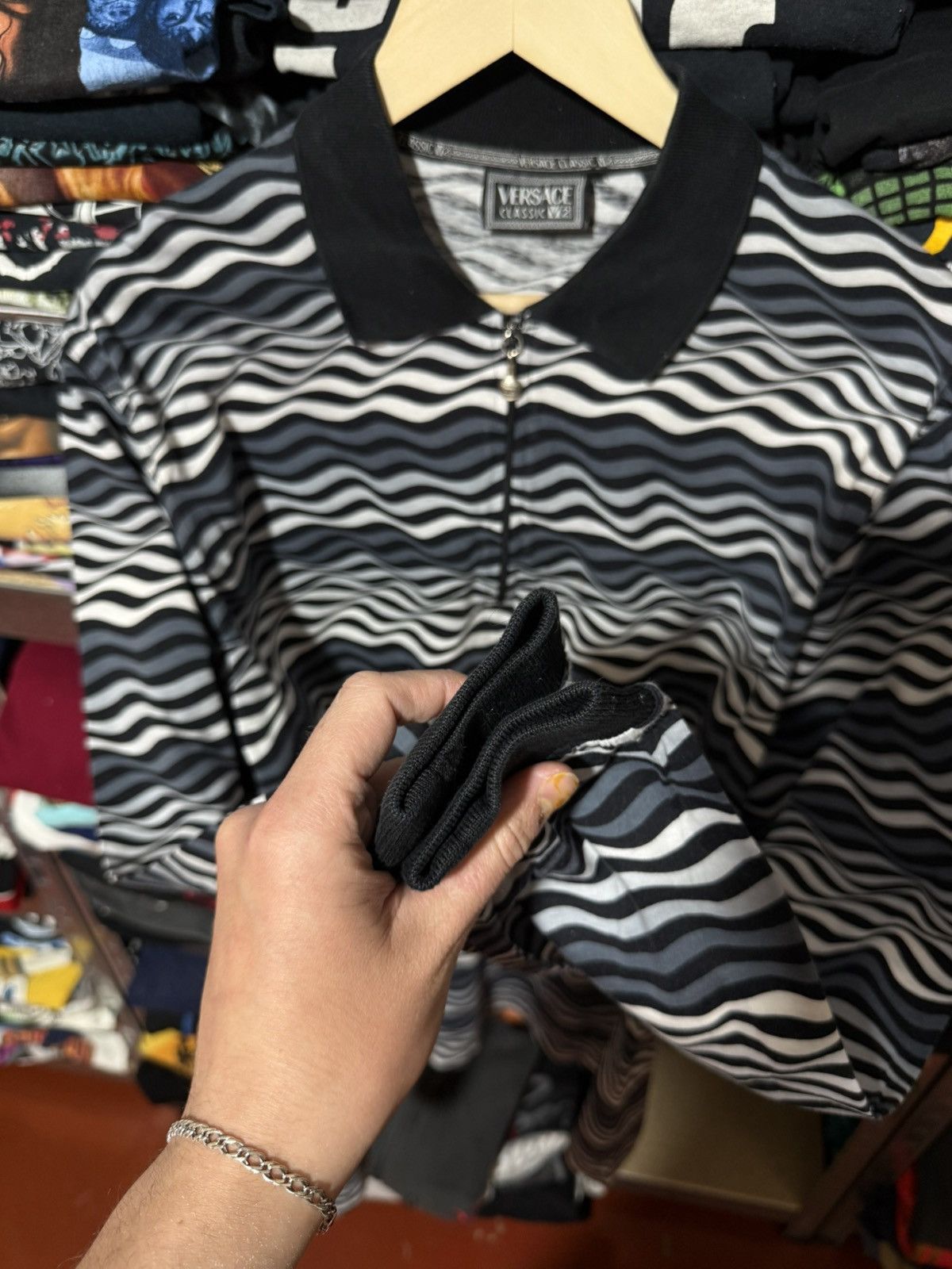 Versace × Versace Jeans Couture × Versus Versace Vintage Luxury Versace Classic V2 Polo T-Shirt Longsleeve Size US XXL / EU 58 / 5 - 4 Thumbnail