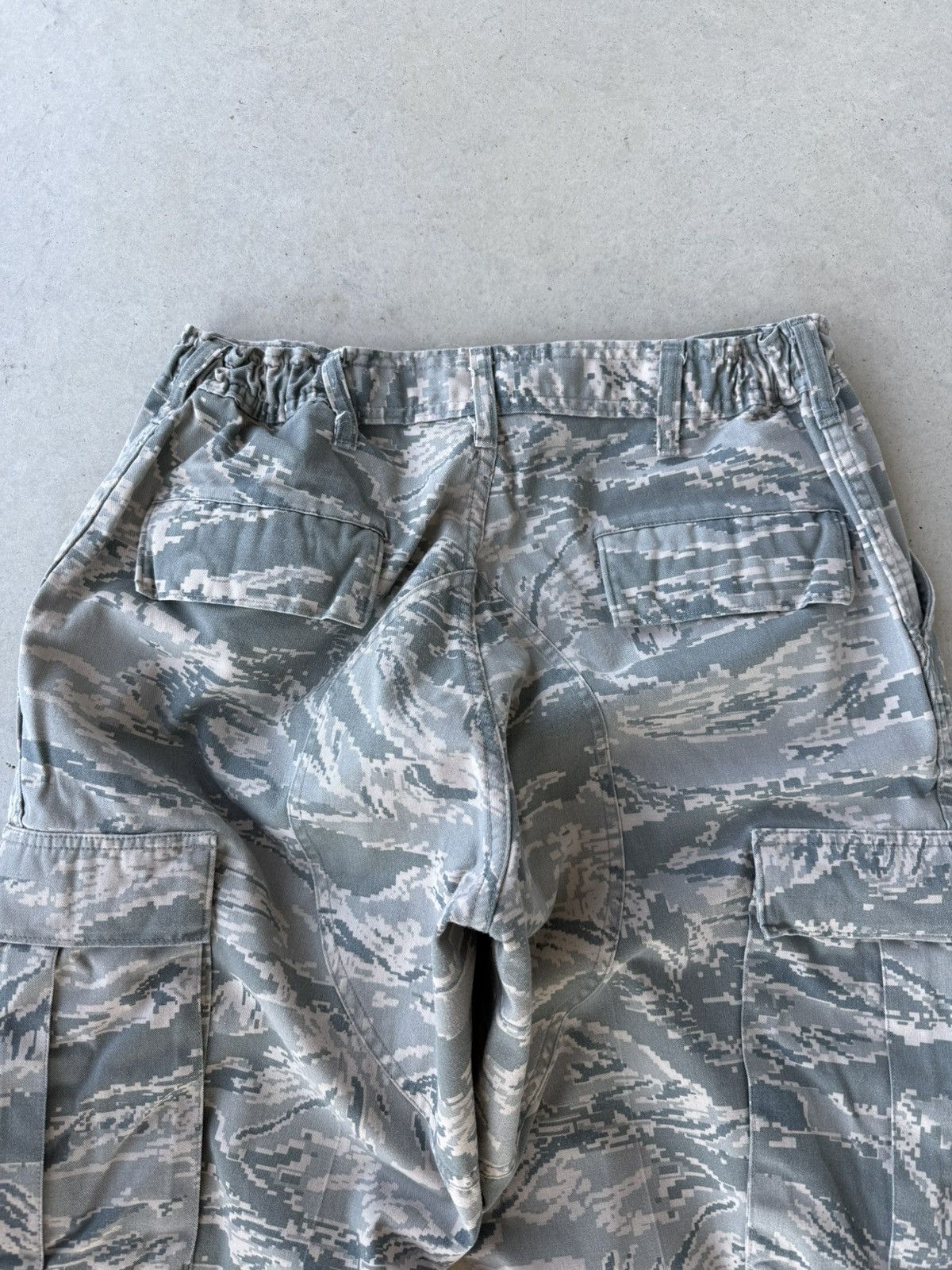 Vintage Vintage Military Digital Camo Multi Pocket Pants Size US 34 / EU 50 - 3 Thumbnail