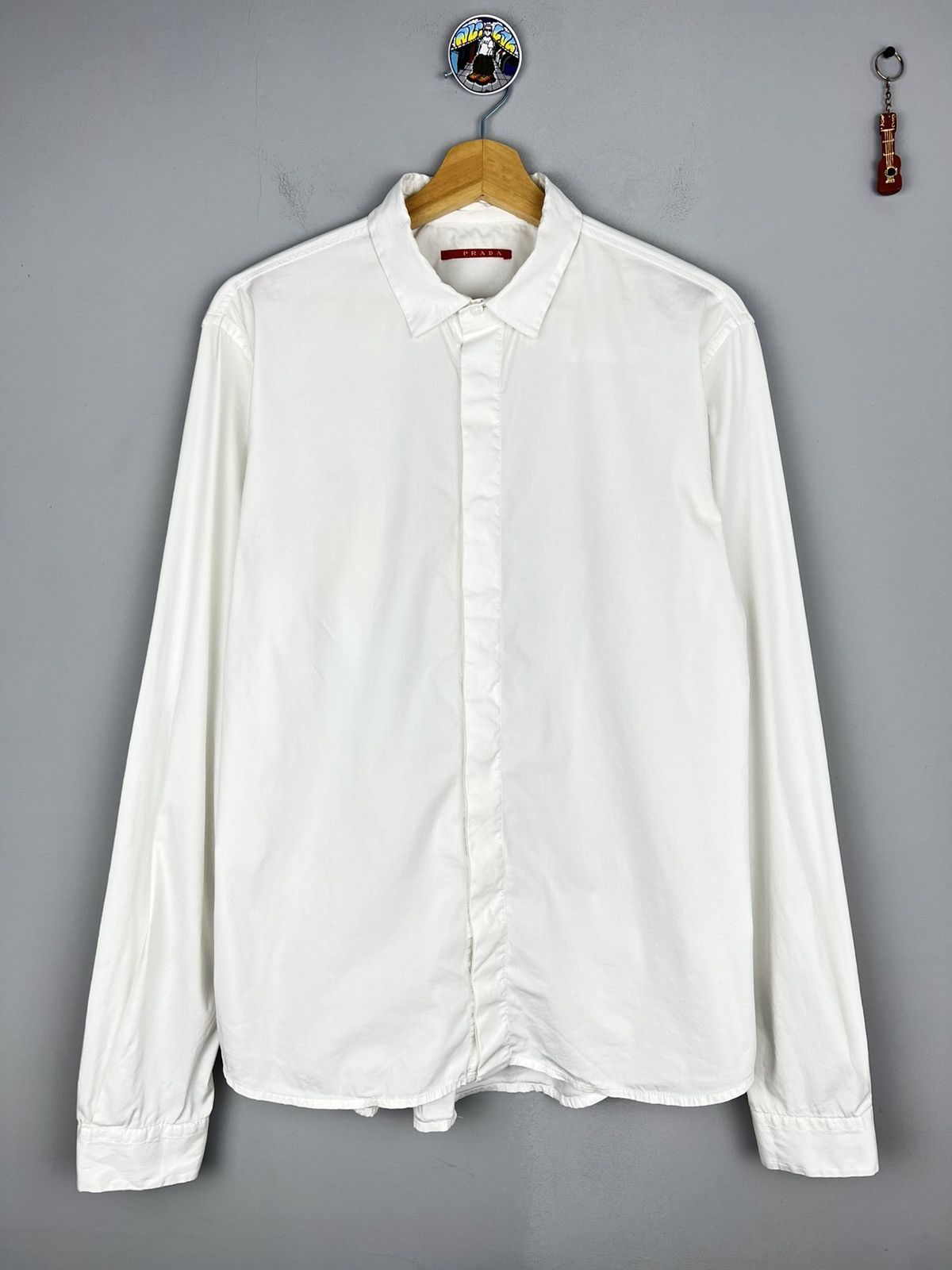 Designer × Prada White Classic Prada Button Up Shirt with back logo Size US M / EU 48-50 / 2 - 1 Thumbnail
