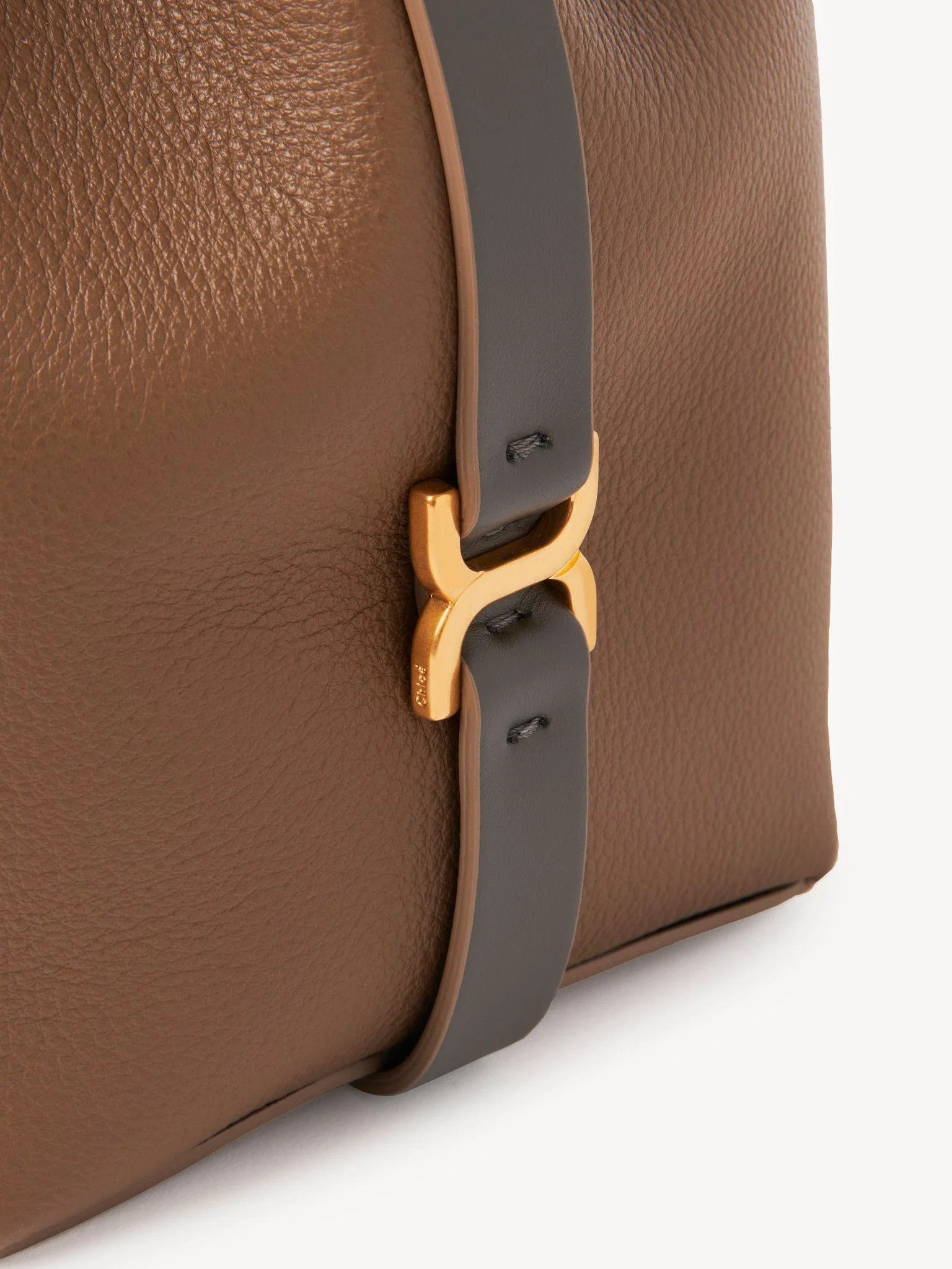 Chloe o1loc1c10425 Size: OS / Marcie Bucket Bag in Dark Nut Size ONE SIZE - 7 Thumbnail