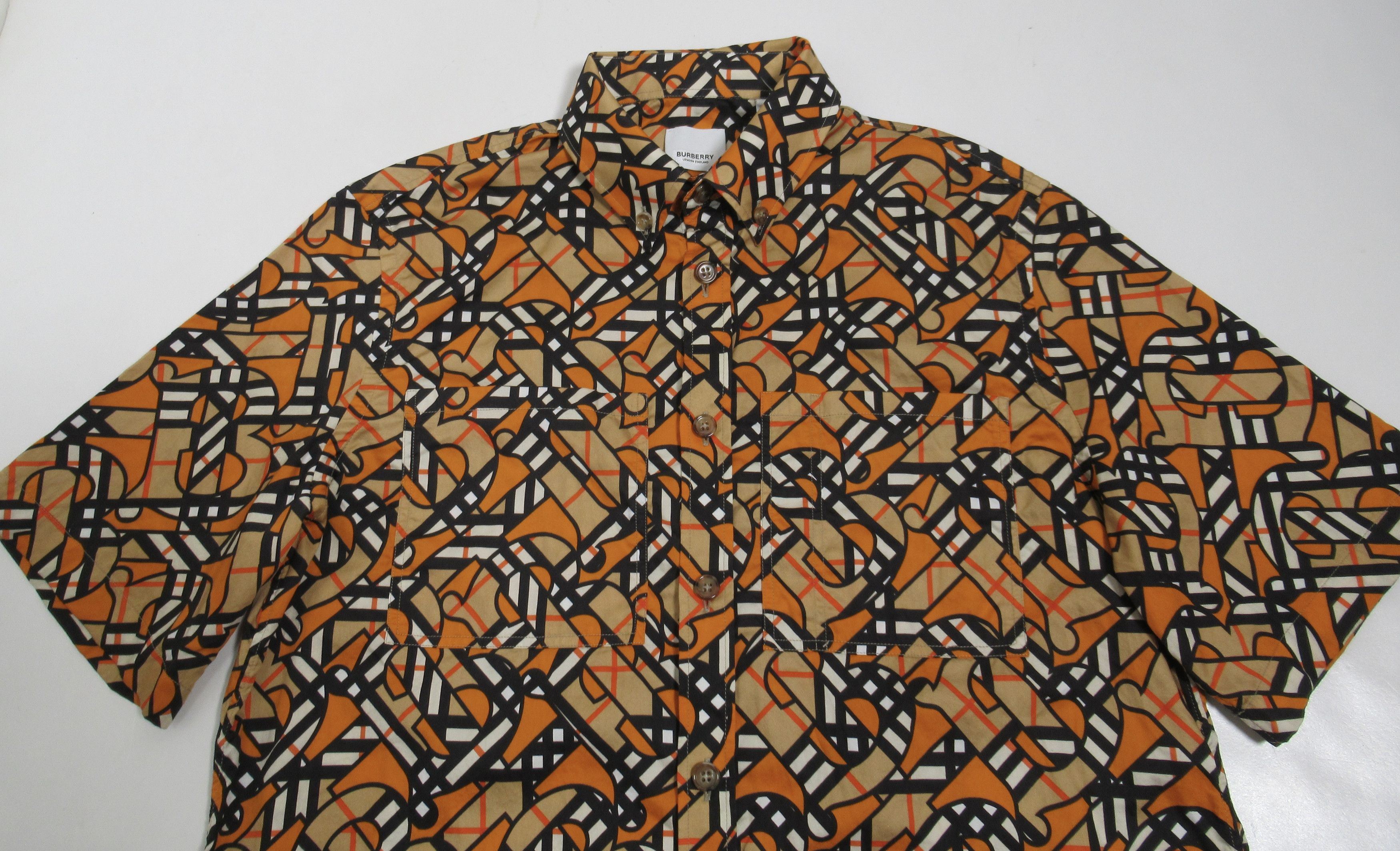 Burberry Burberry TB Monogram-Print Short Sleeve Shirt Archive Beige Size US S / EU 44-46 / 1 - 2 Thumbnail