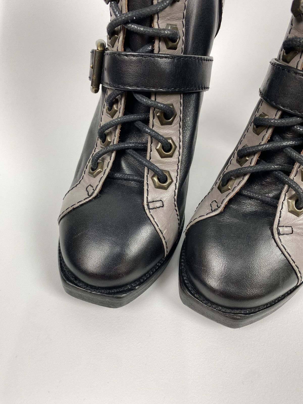 Marc by Marc Jacobs Marc By Marc Jacobs Genuine Leather Boots size 37,5 Size US 7.5 / IT 37.5 - 6 Thumbnail