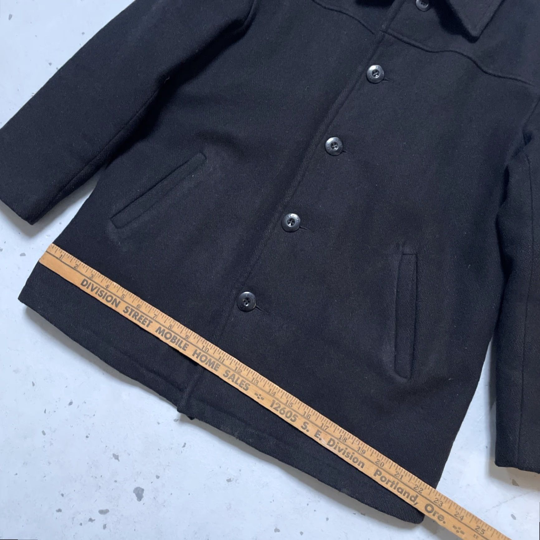 Schott Schott Wool Car Club Long Coat Workwear Quilted Vintage Lined Made Canada M Black Unisex Adults Regular Size M Jacket/Coat Long Women/Mens? Size US M / EU 48-50 / 2 - 2 Thumbnail