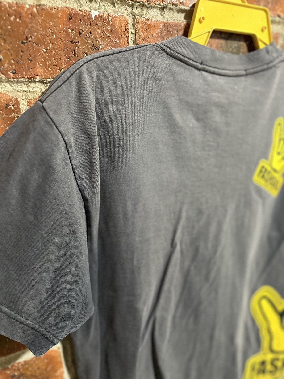 Japanese Brand Thrashed Vintage Fashaka Sun Faded Tee Size US L / EU 52-54 / 3 - 13 Thumbnail