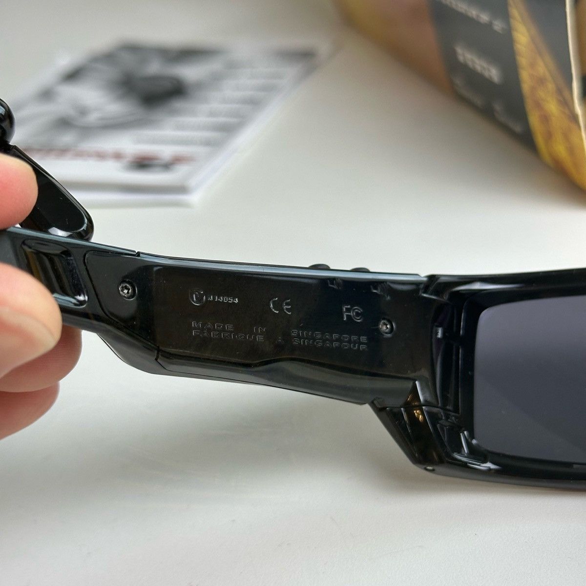 Oakley Oakley Thump 2 Polished Black Iridium Vintage 00s Size ONE SIZE - 11 Thumbnail