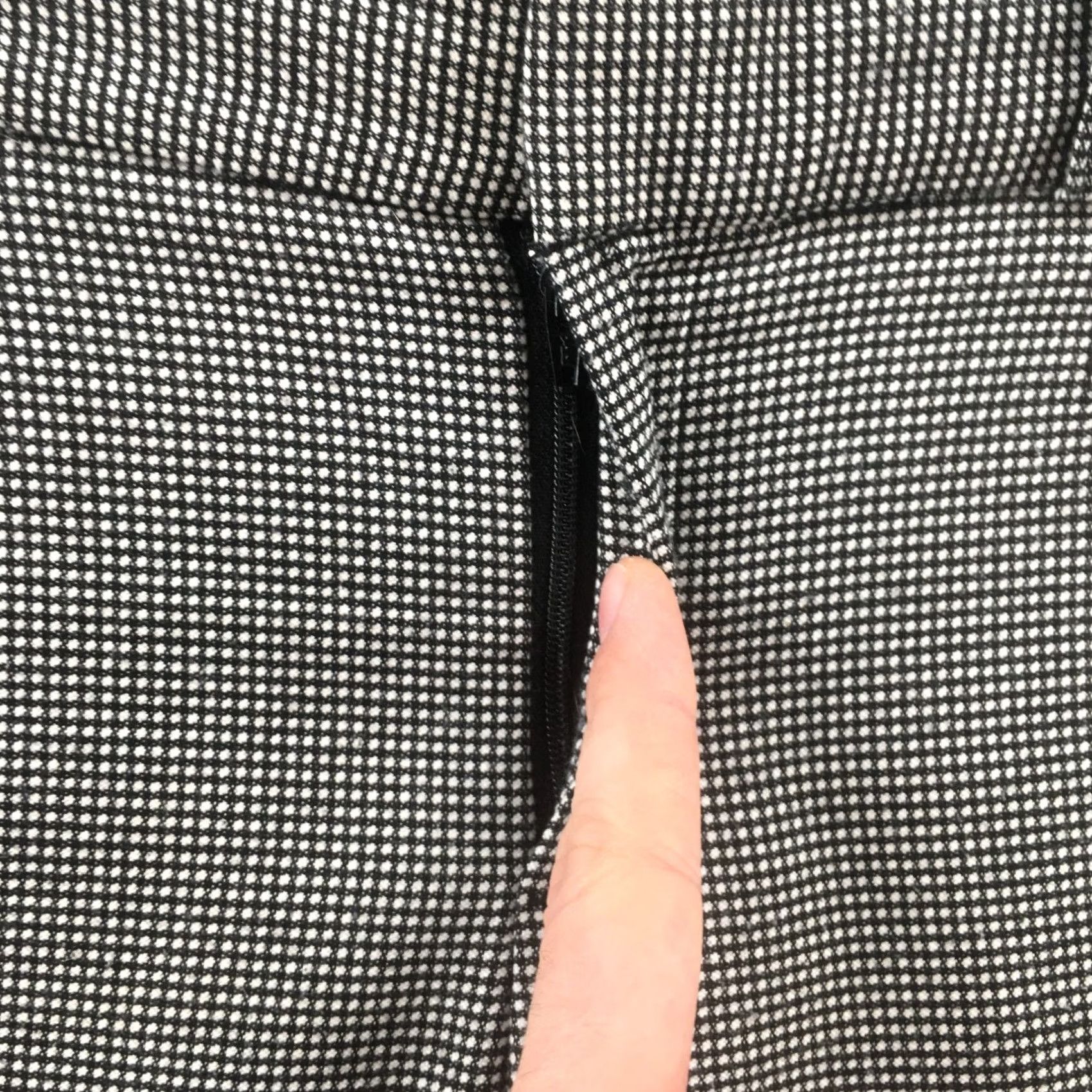 Banana Republic Banana Republic Dress Pants Womens 0 Multicolor Herringbone Casual Dress Pants Regular Womens Multicolor Banana Republic Size 28" / US 6 / IT 42 - 3 Thumbnail
