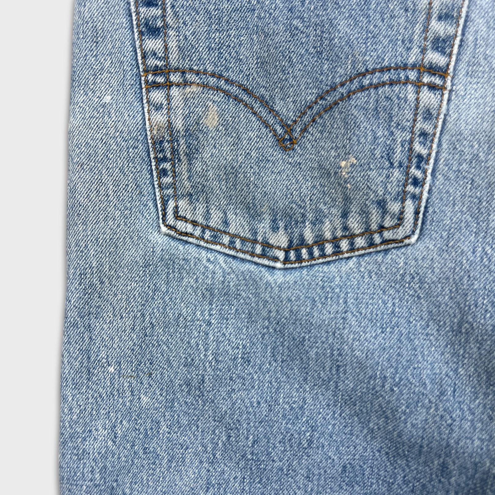 Levi's × Vintage VTG Levi's 528 Jeans 33x32 Metro Fit Distressed 90s Denim Size US 32 / EU 48 - 9 Thumbnail