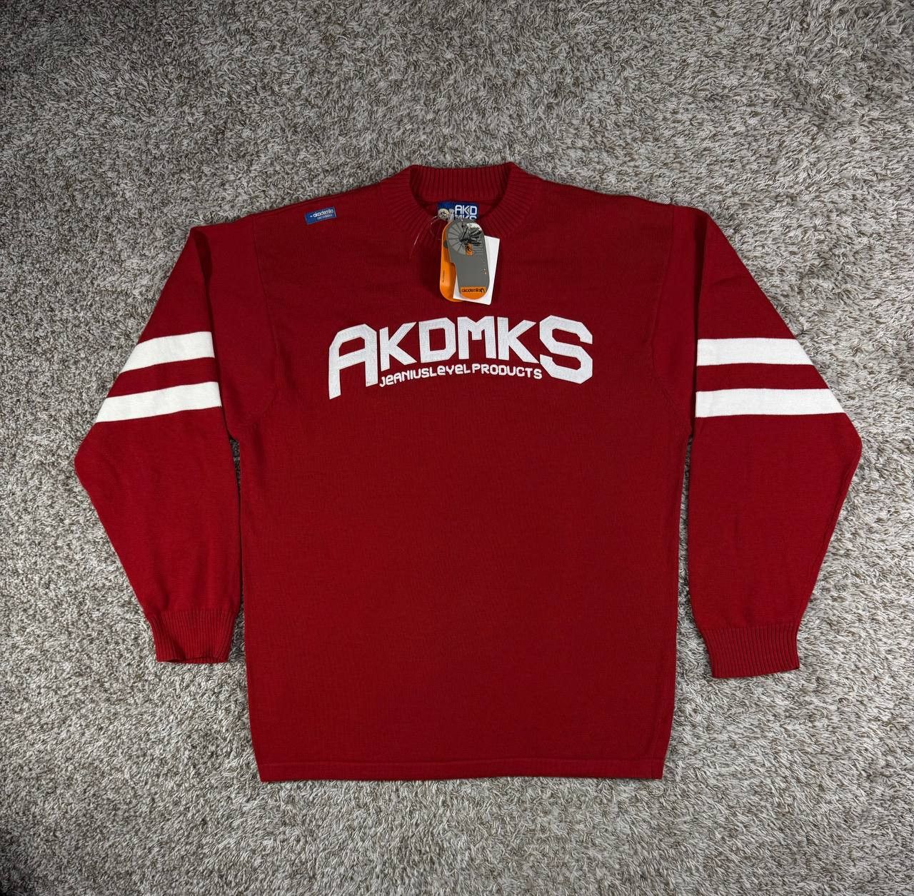 Akademiks Vintage Akademiks Y2K Red Crewneck Sweatshirt Logo Varsity Size US XL / EU 56 / 4 - 1 Thumbnail