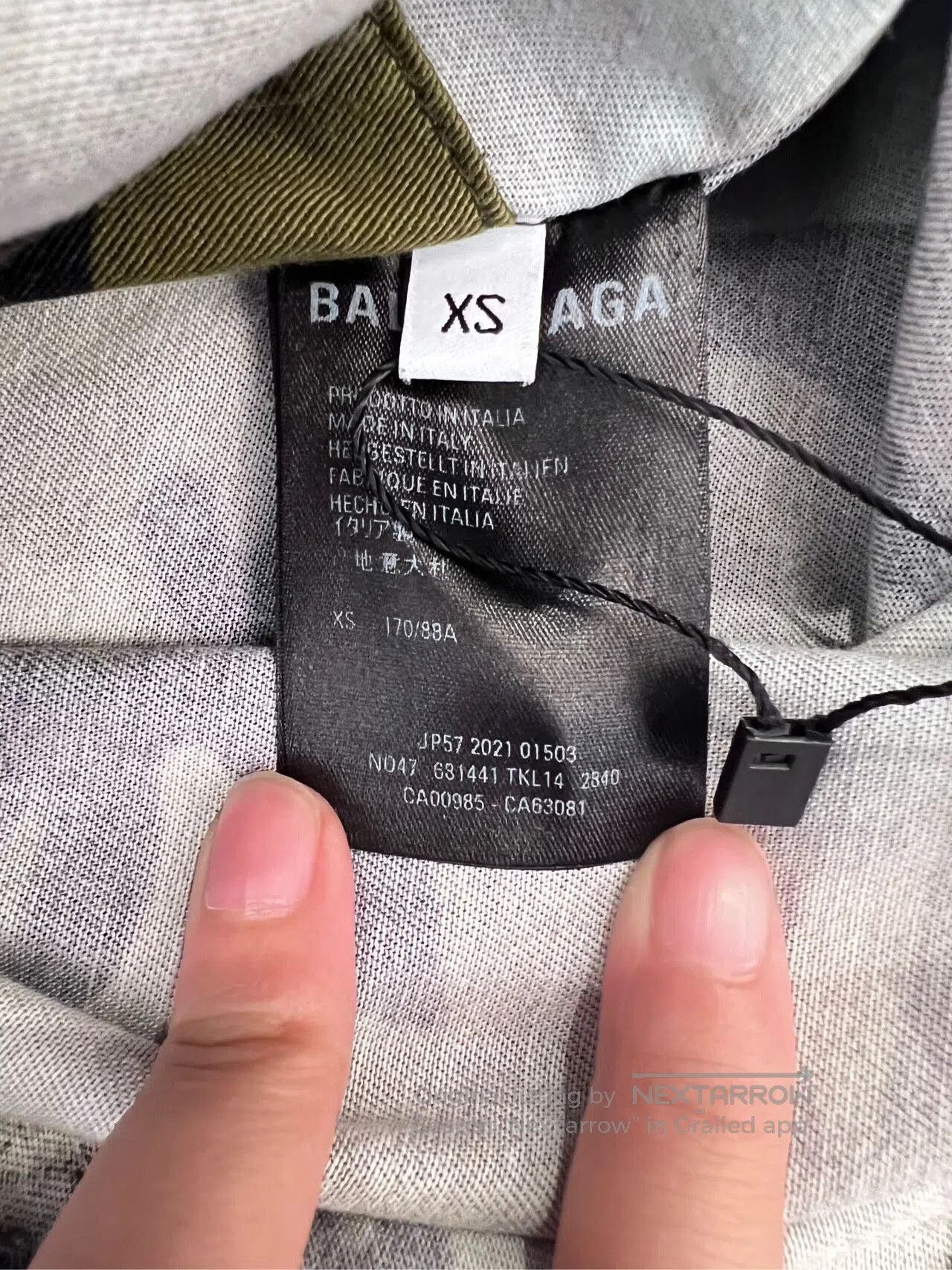 Balenciaga Balenciaga Camo Distressed Jacket SS22. Size US XS / EU 42 / 0 - 7 Thumbnail