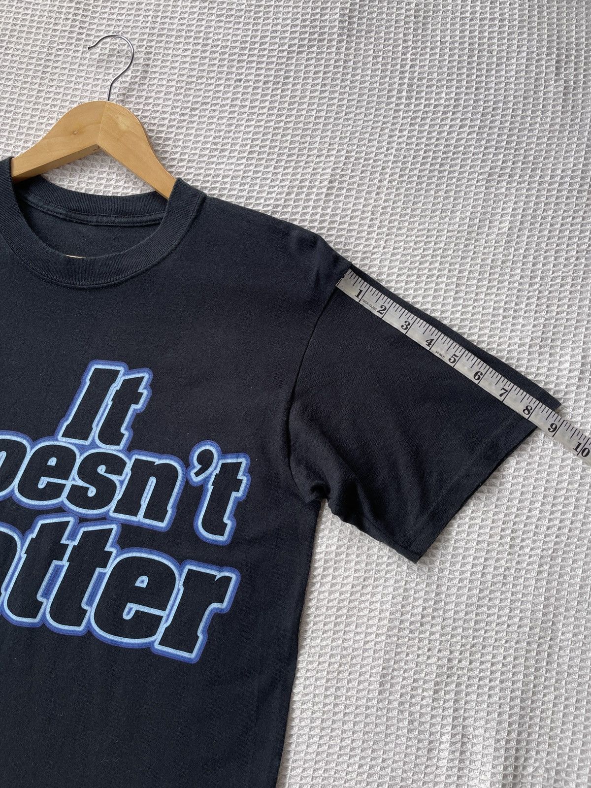 Vintage Rare🔥Vtg 2000 WWF The Rock ‘It Just Doesn’t Matter Tee Size US M / EU 48-50 / 2 - 14 Thumbnail