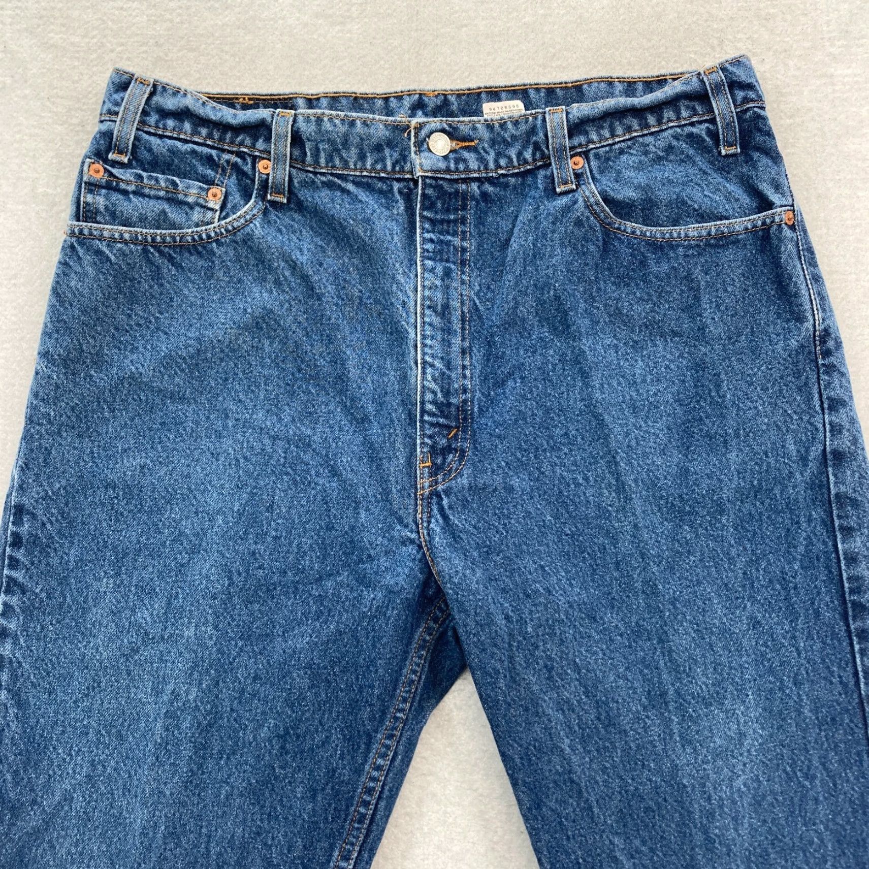 Levi's VINTAGE Levi's 505 Jeans Mens 40x27 Regular Fit Straight Leg Blue Denim 1998 90s Size US 40 / EU 56 - 2 Thumbnail