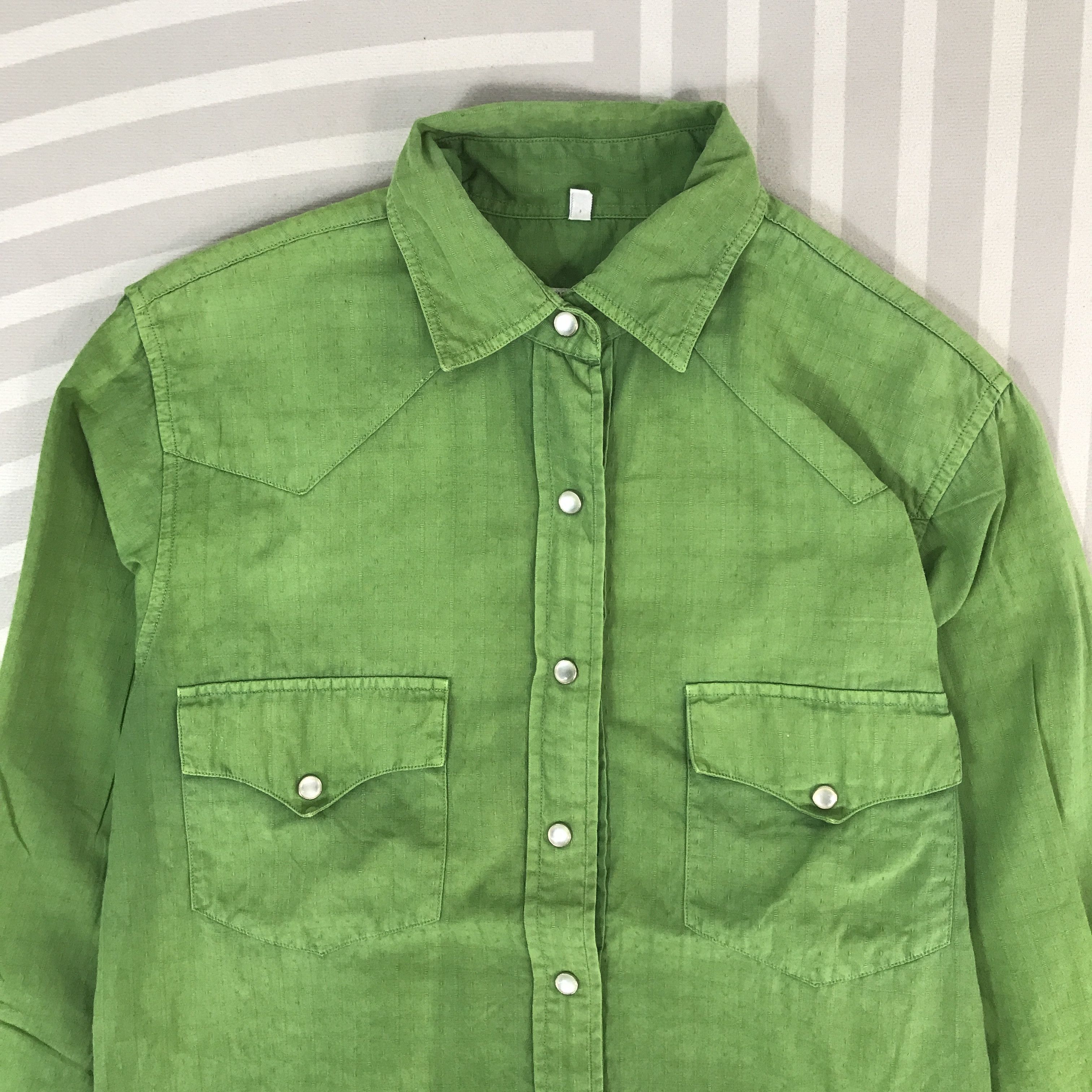 Armani × Giorgio Armani Vintage Giorgio Armani snap Button up long sleeve shirt Size US M / EU 48-50 / 2 - 2 Thumbnail