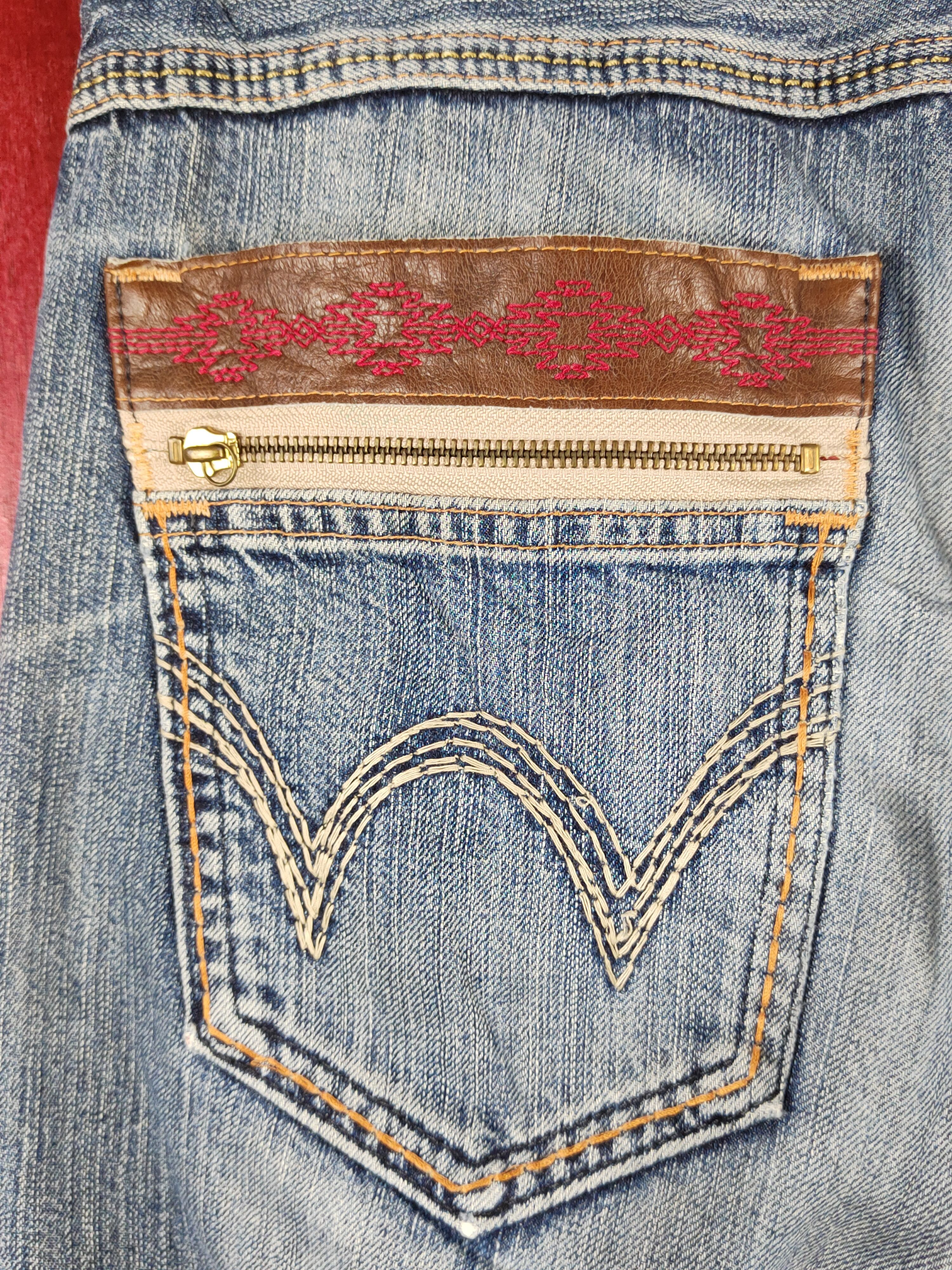 Edwin Edwin Dark Blue Distressed Ripped Jeans #S2203 Size US 33 - 7 Thumbnail