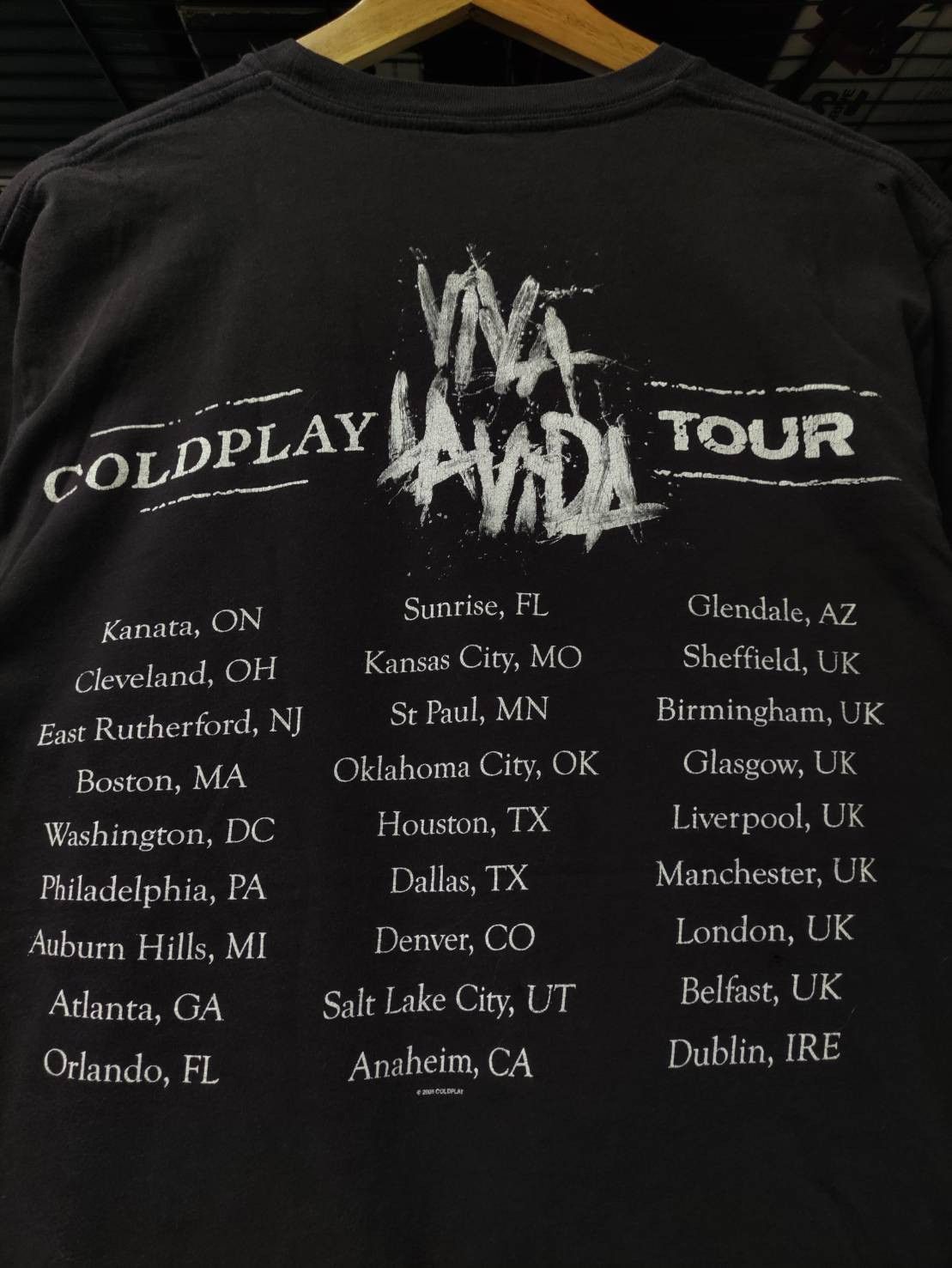 Band Tees Vtg 00's Coldplay " Viva La Vida " Album Promo Tour T-Shirt Size US M / EU 48-50 / 2 - 10 Thumbnail