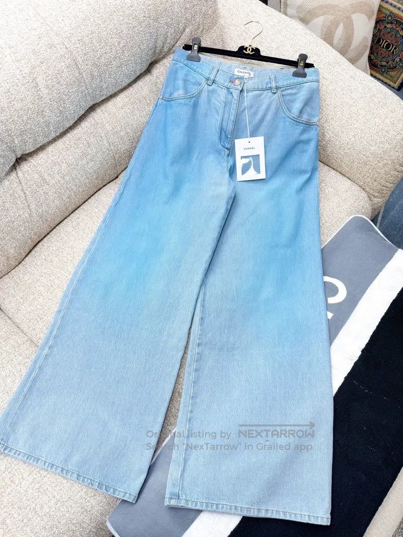 Chanel Chanel 24C early spring show blue gradient dyed jeans wide Size 26" / US 2 / IT 38 - 1 Thumbnail
