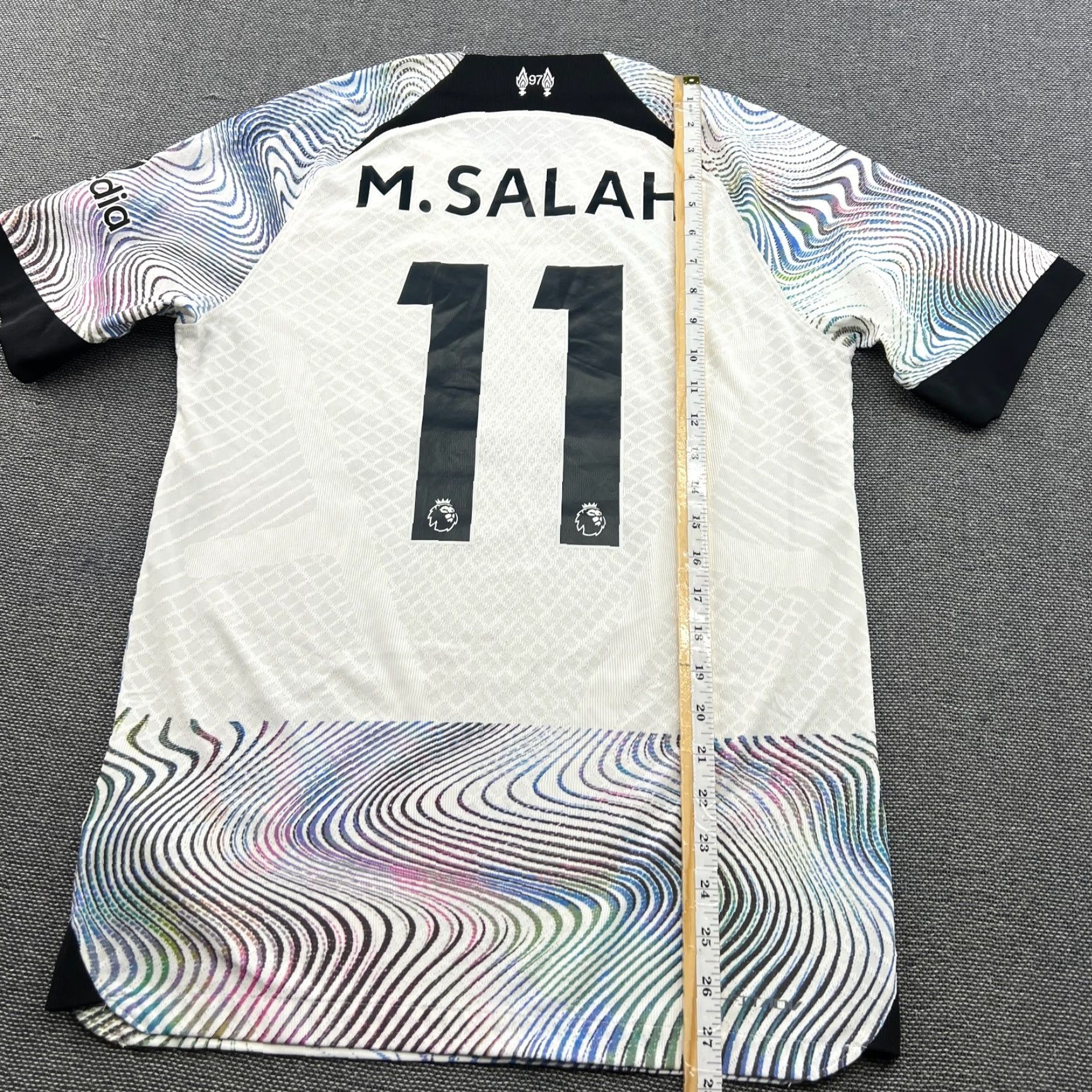 Nike Nike Liverpool 2022 2023 Away M.Salah Jersey Football Mens Small Nike Size US S / EU 44-46 / 1 - 5 Thumbnail