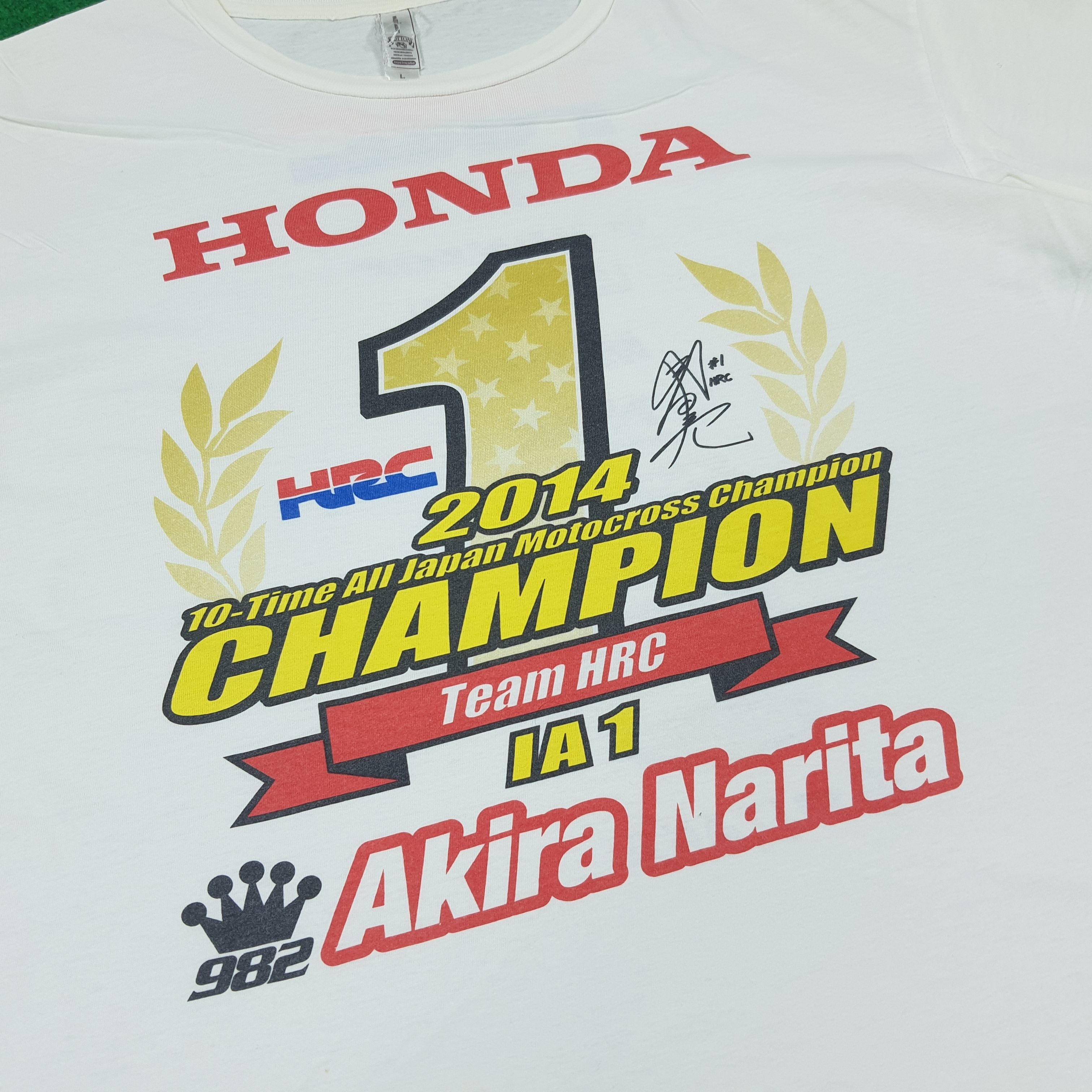 Honda Vintage Akira Narita Honda HRC Racing Tshirt C294N18 Size US L / EU 52-54 / 3 - 2 Thumbnail