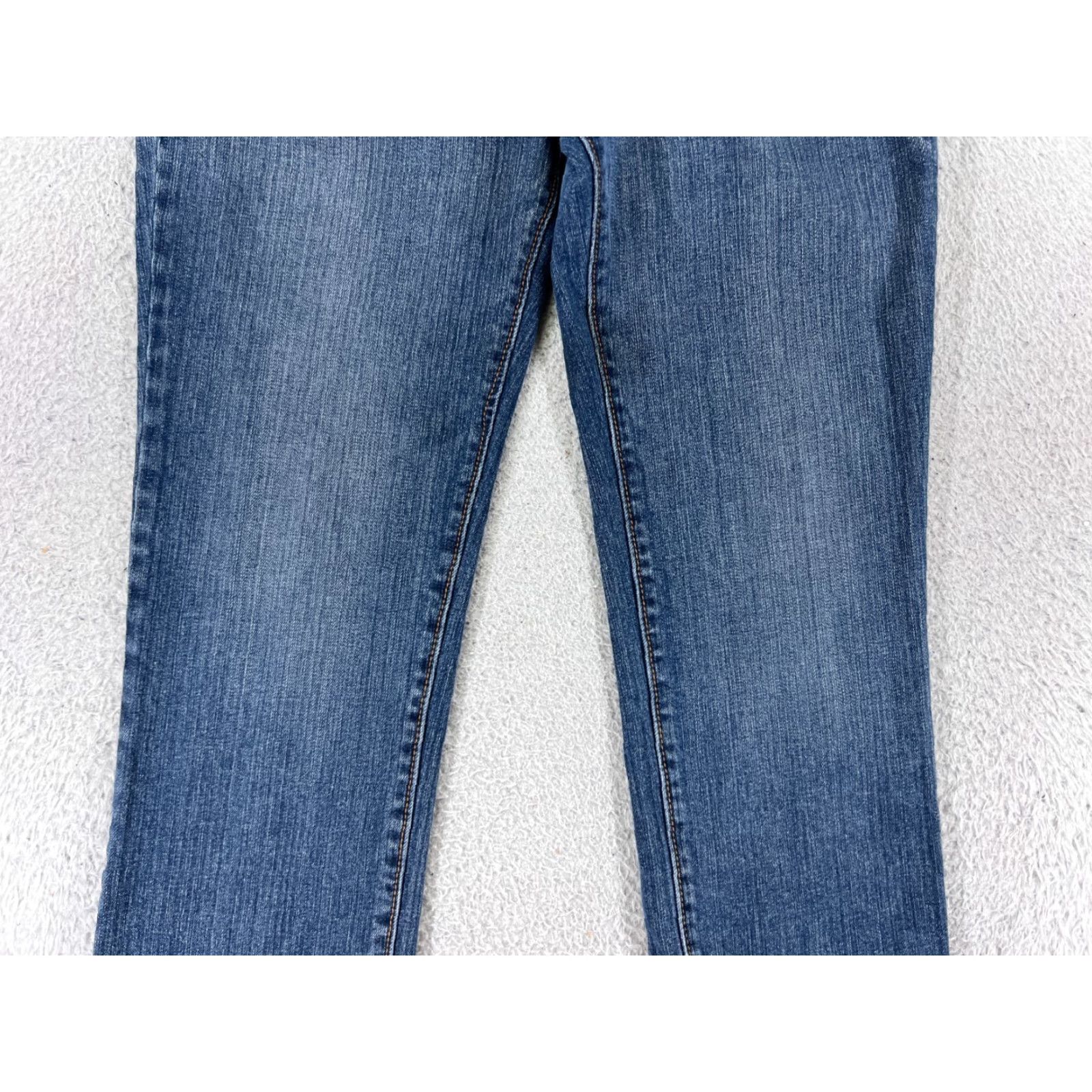 Vintage Bullhead Jeans Women Blue 28x28 Denim Straight Leg 5-Pocket Comfortable Distressed Cotton Blend Vintage: No Size 27" / US 4 / IT 40 - 5 Thumbnail