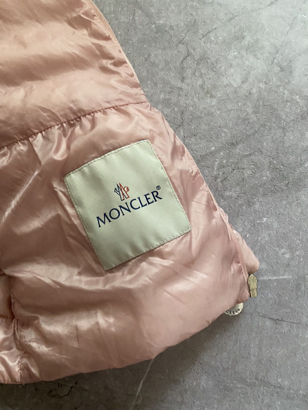 Designer × Moncler Rare Moncler Kids Girls Down Lightweight Jacket Pink Puffer Size XXS / US 00 / IT 34 - 9 Thumbnail