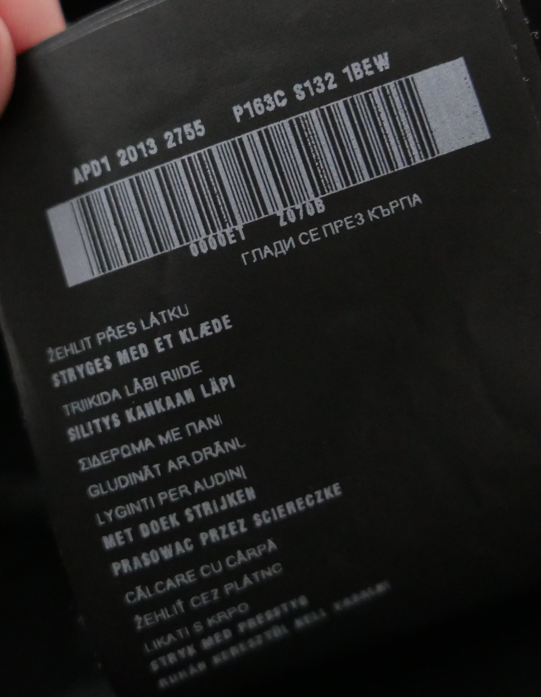 Prada Prada Fall 2013 Black Crepe Asymmetric Skirt Size 32" / US 10 / IT 46 - 6 Thumbnail