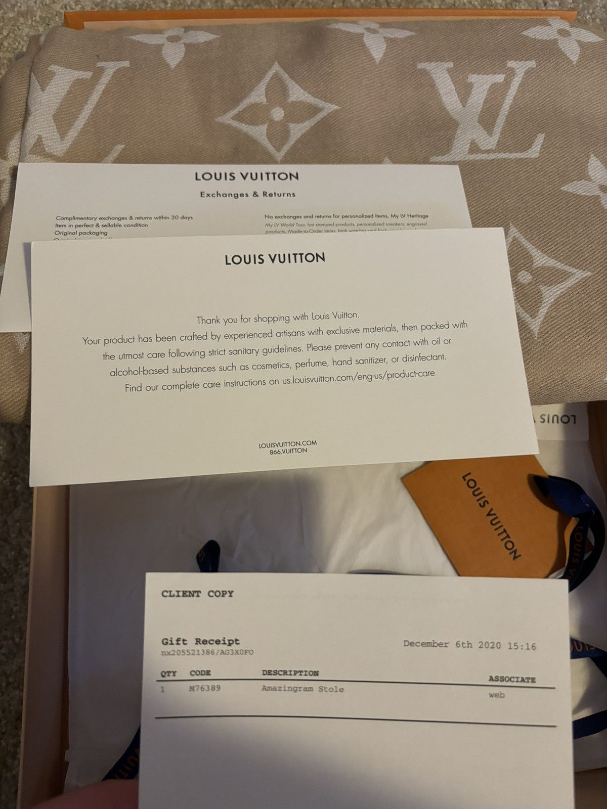 Louis Vuitton Louis Vuitton Amazingram Stole Scarf Size ONE SIZE - 4 Thumbnail