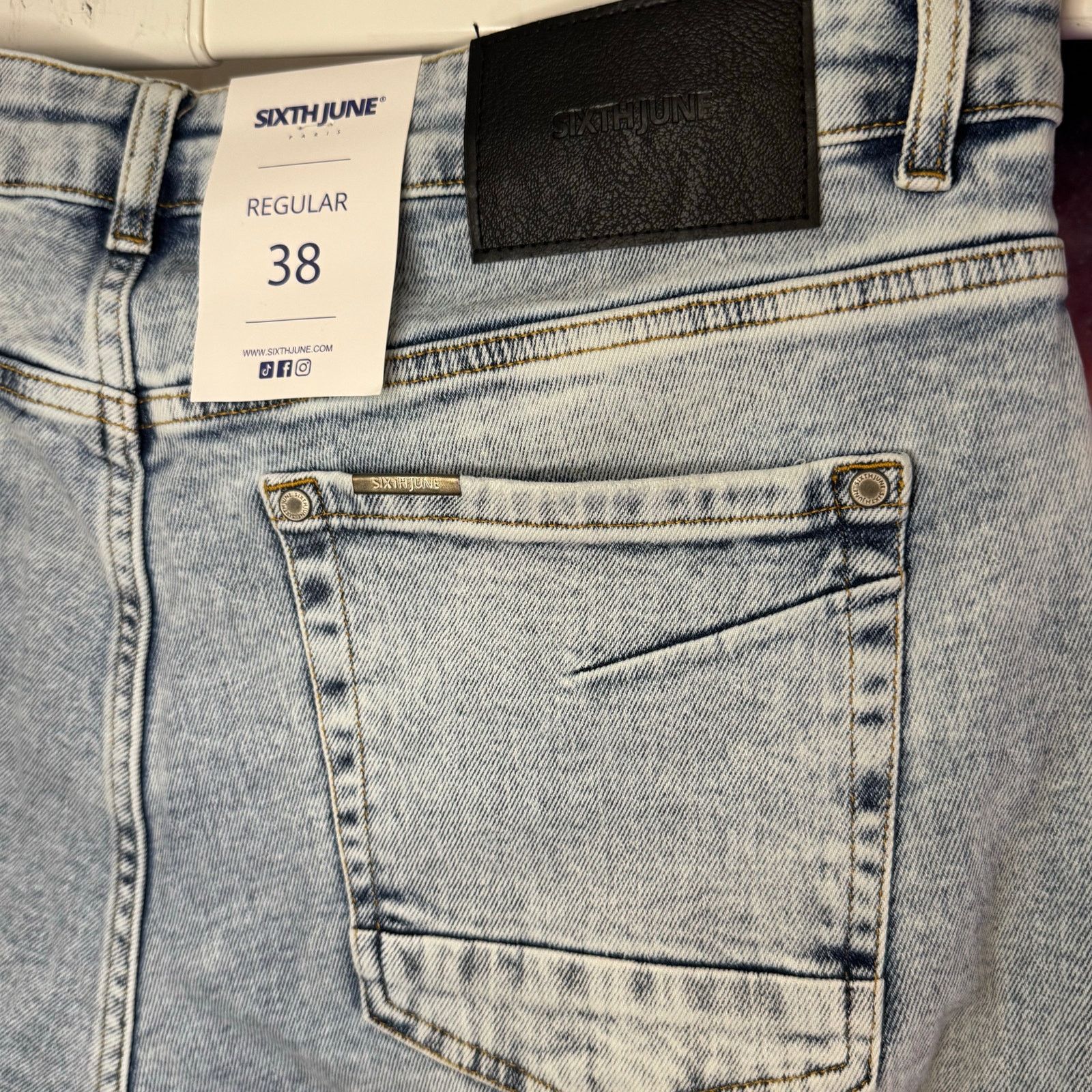 Sixth June Paris •NWT• Sixth June Paris Light Wash Jeans • Women’s Size 38 Size 38" / US 16 / IT 52 - 10 Thumbnail