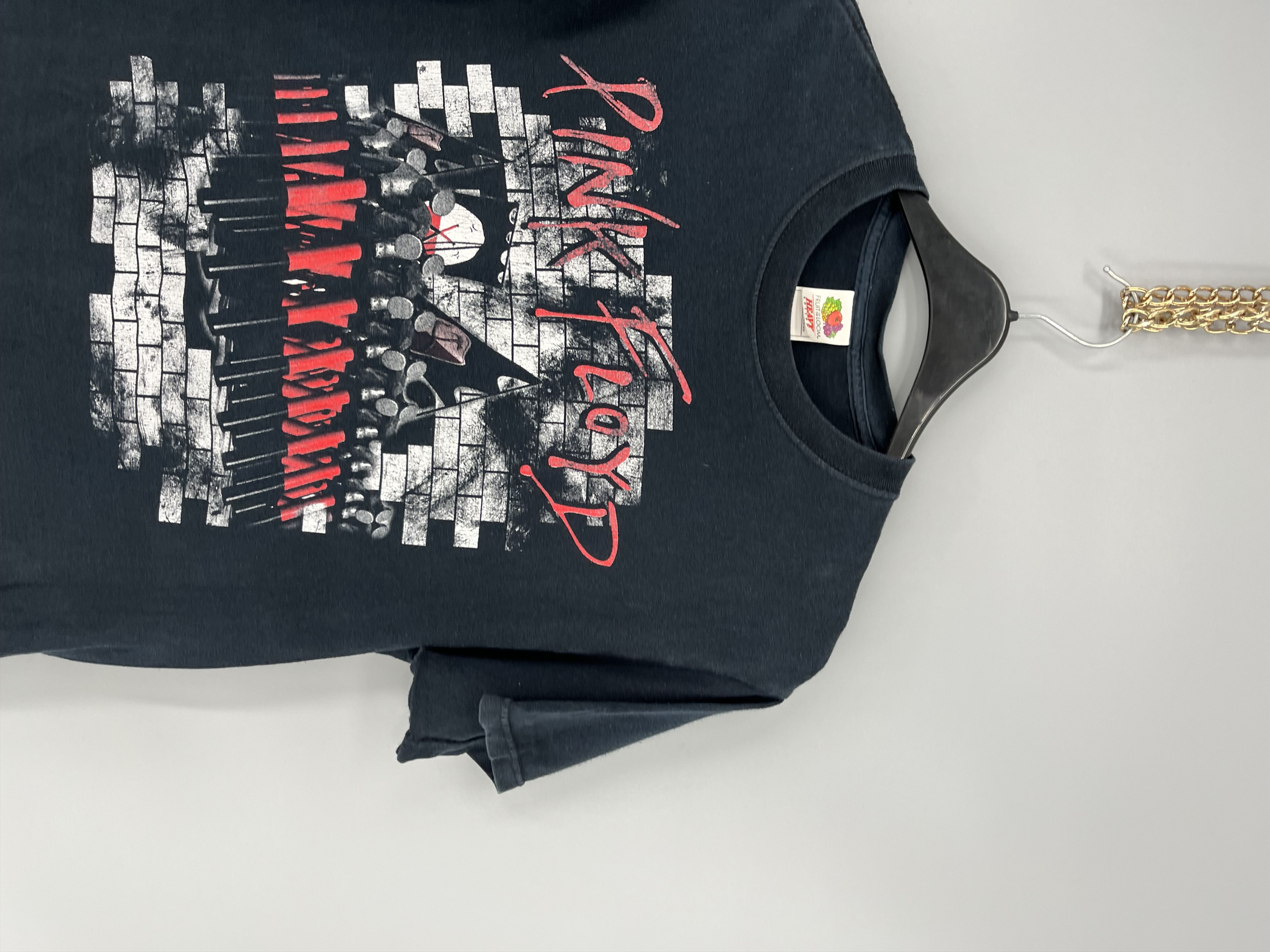 Band Tees × Pink Floyd Vintage Y2K Pink Floyd “The Wall” Shirt Rock Band Tee Size US M / EU 48-50 / 2 - 5 Thumbnail