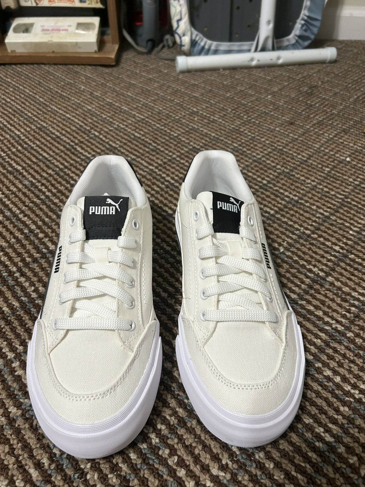 Puma Puma Shuffle Sneakers – White/Black – Brand New Size US 6 / EU 39 - 3 Thumbnail
